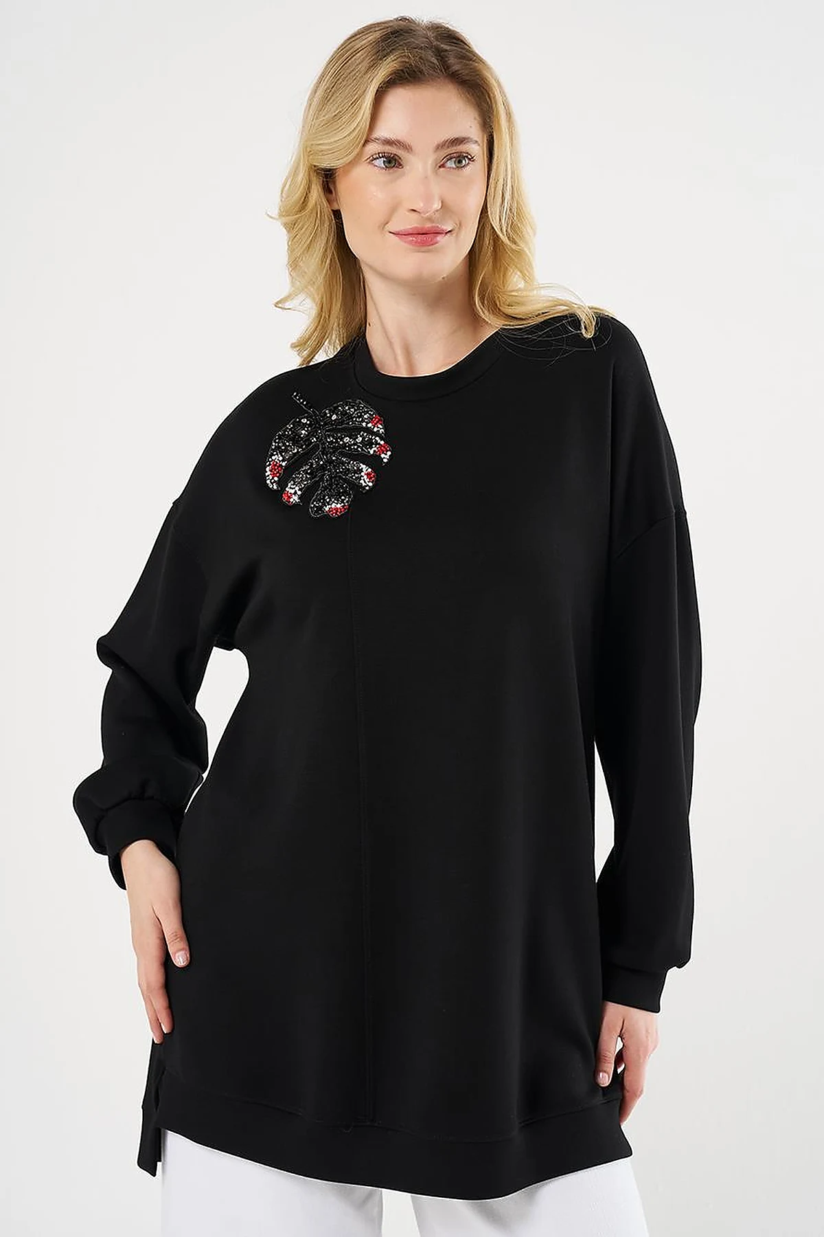 Embroidered Scuba Sweatshirt Black