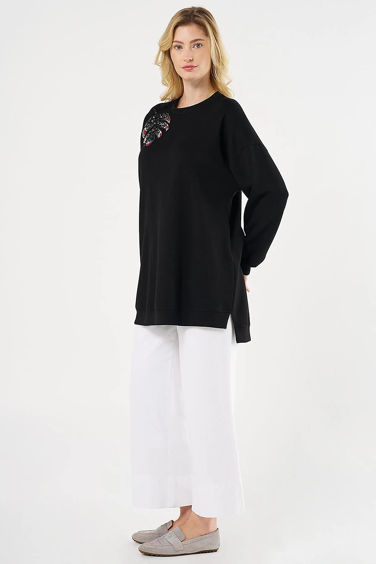Embroidered Scuba Sweatshirt Black