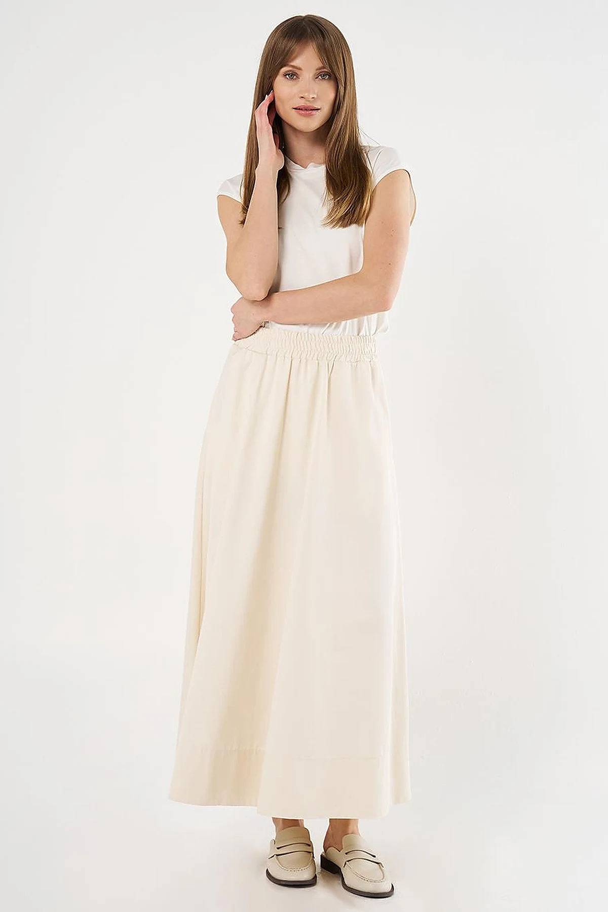 Pocket Detail Flared Skirt Cream
