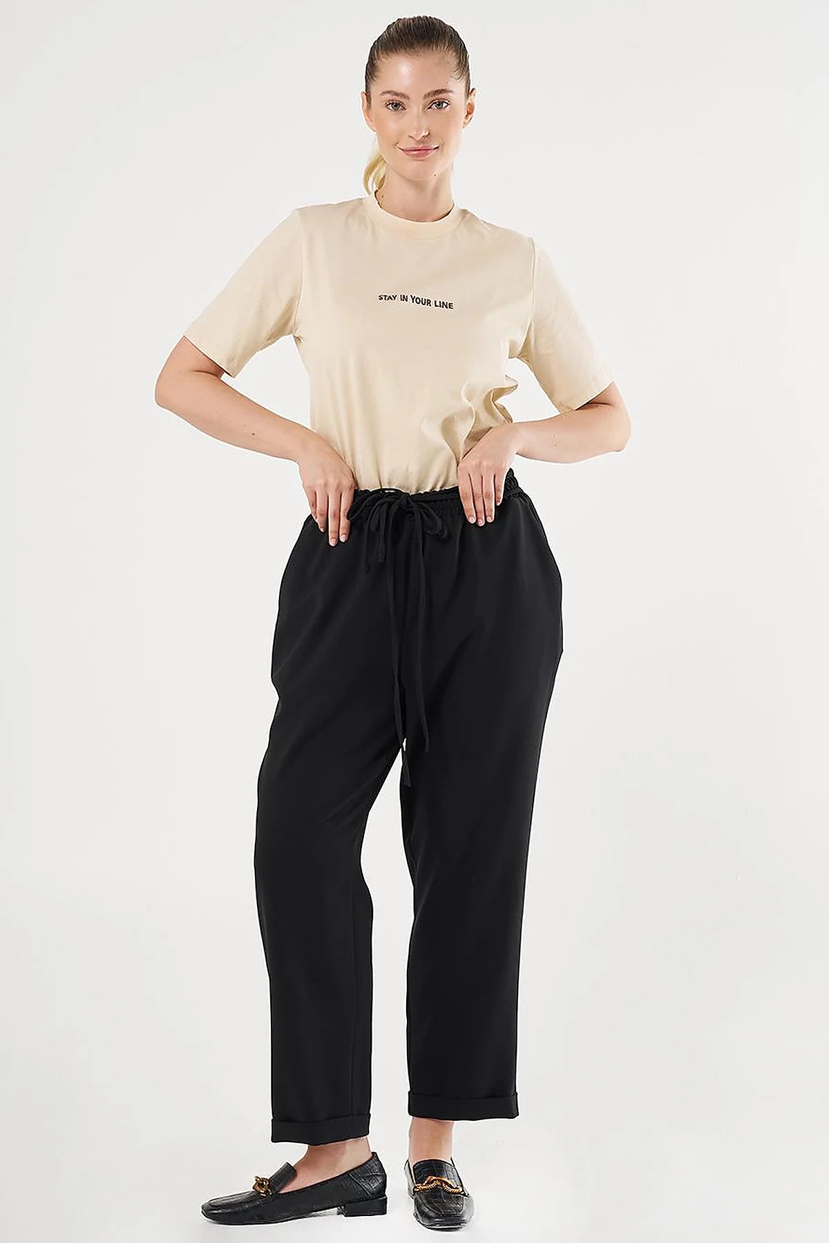 Cuffed Tapered Pants Black