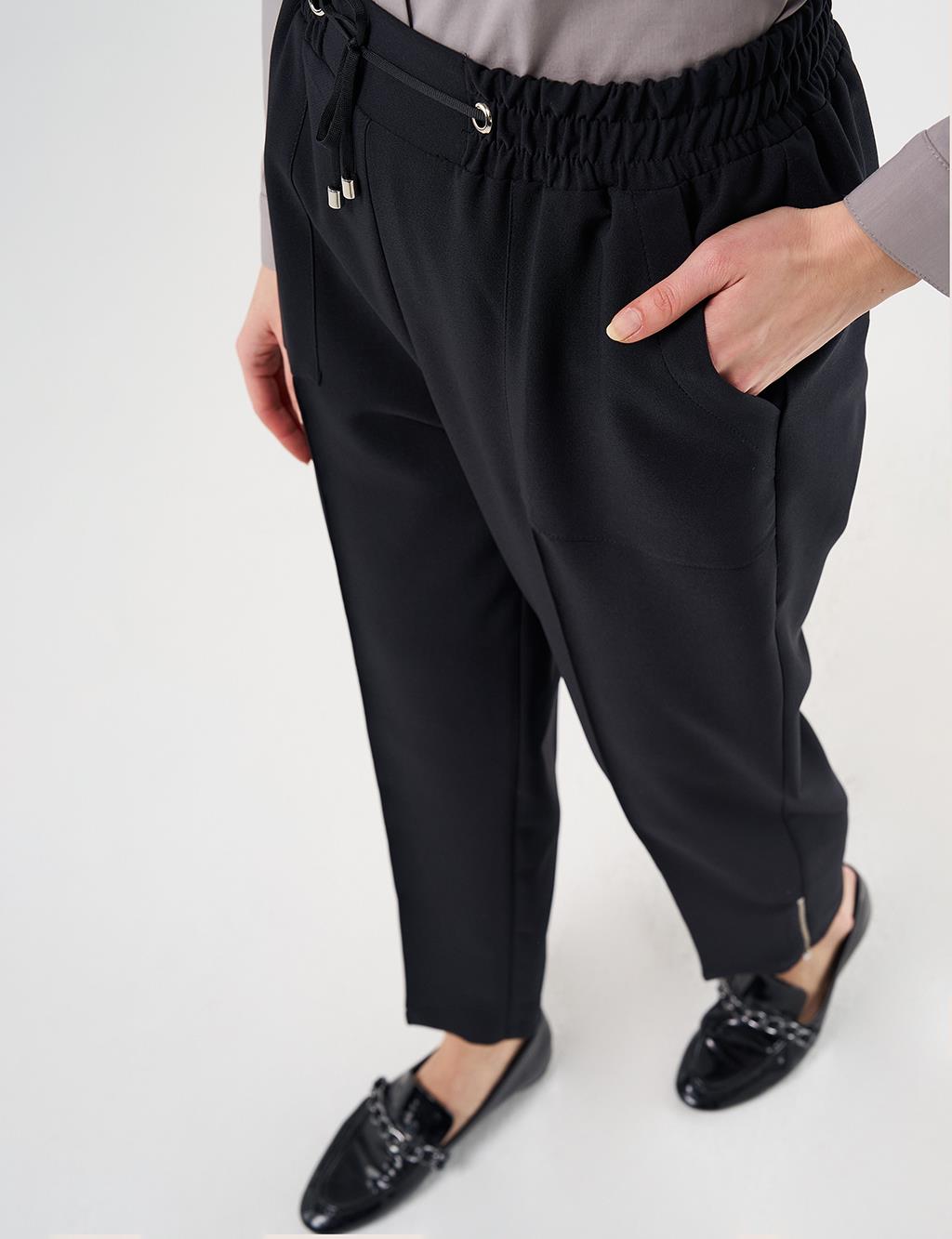 Wide Pocket Topstitched Pants in Black