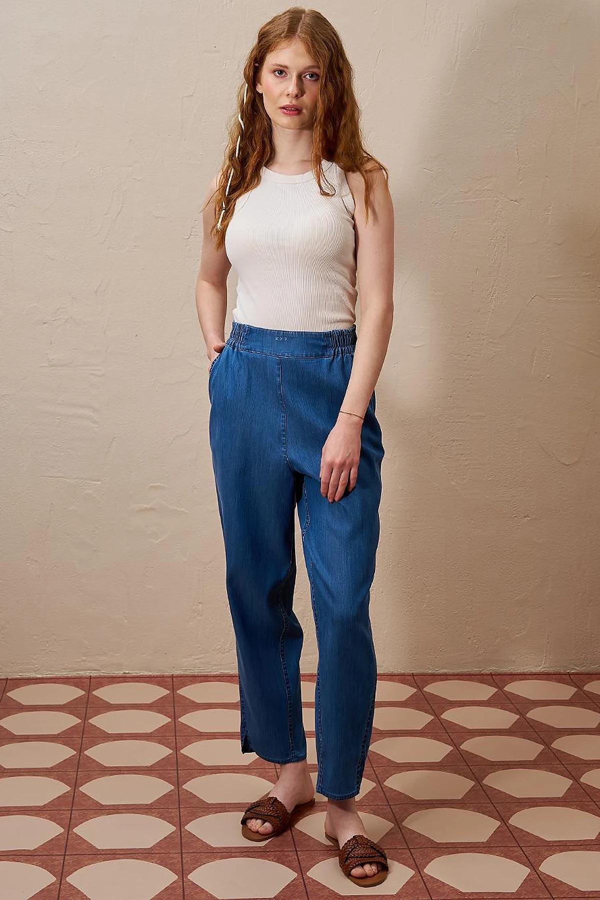 High-Waisted Elasticated Tapered Lyocell Pants Indigo