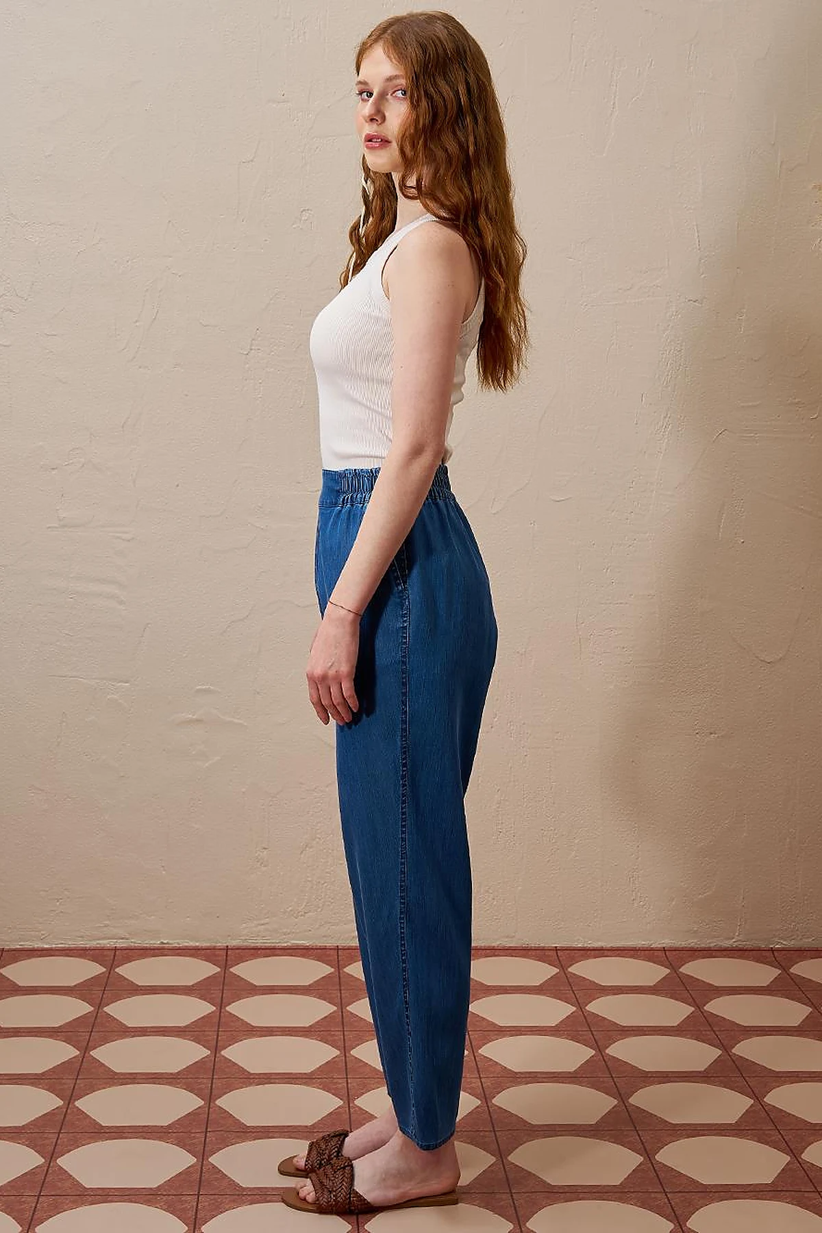 High-Waisted Elasticated Tapered Lyocell Pants Indigo