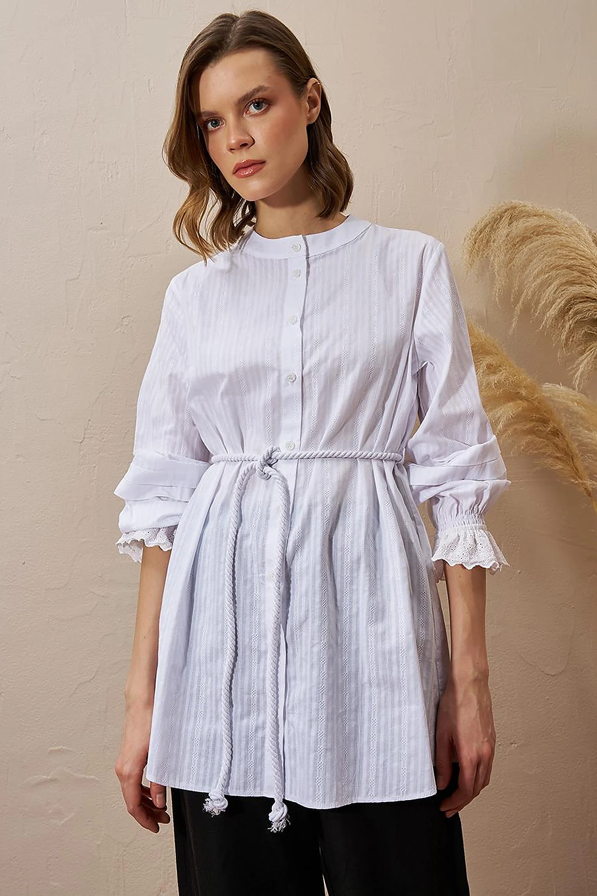 100% Cotton Tunic with Lace-Trimmed Cuffs Optical White