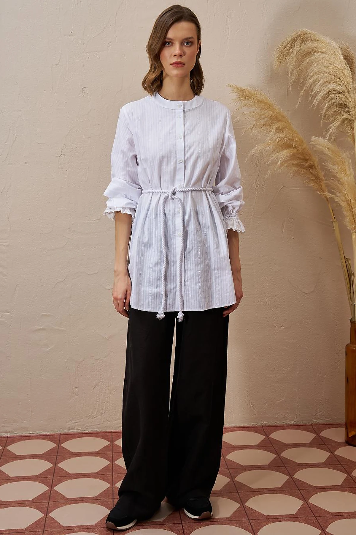 100% Cotton Tunic with Lace-Trimmed Cuffs Optical White