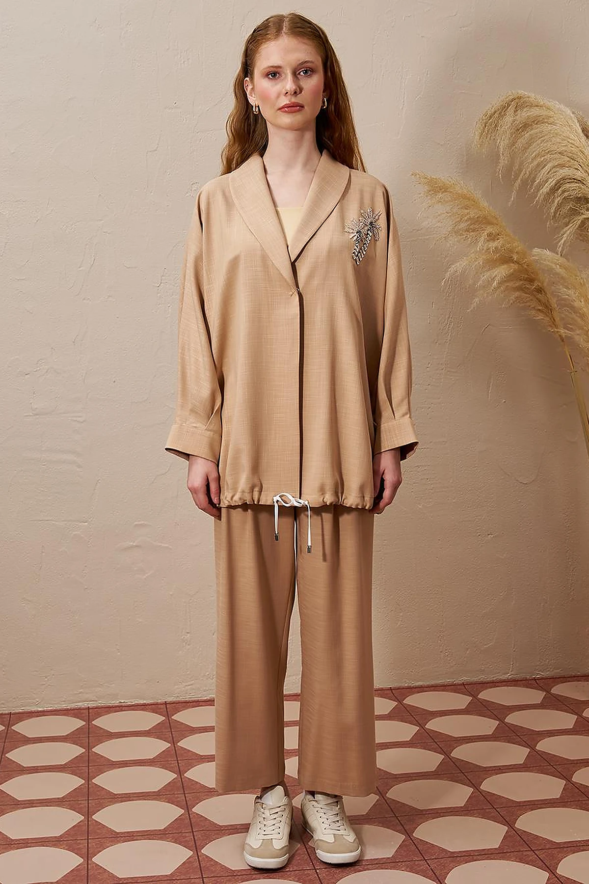 Palm Embroidered Two-Piece Set Beige