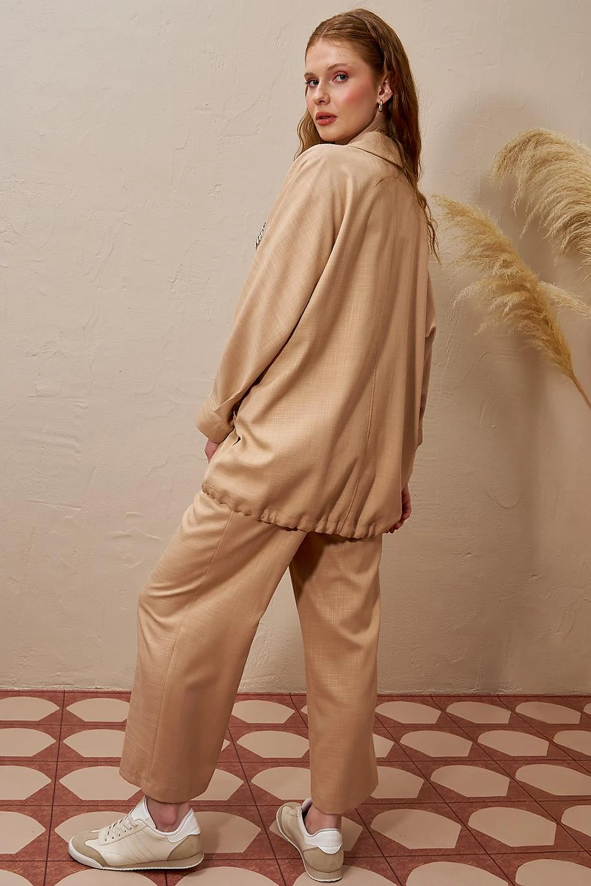 Palm Embroidered Two-Piece Set Beige
