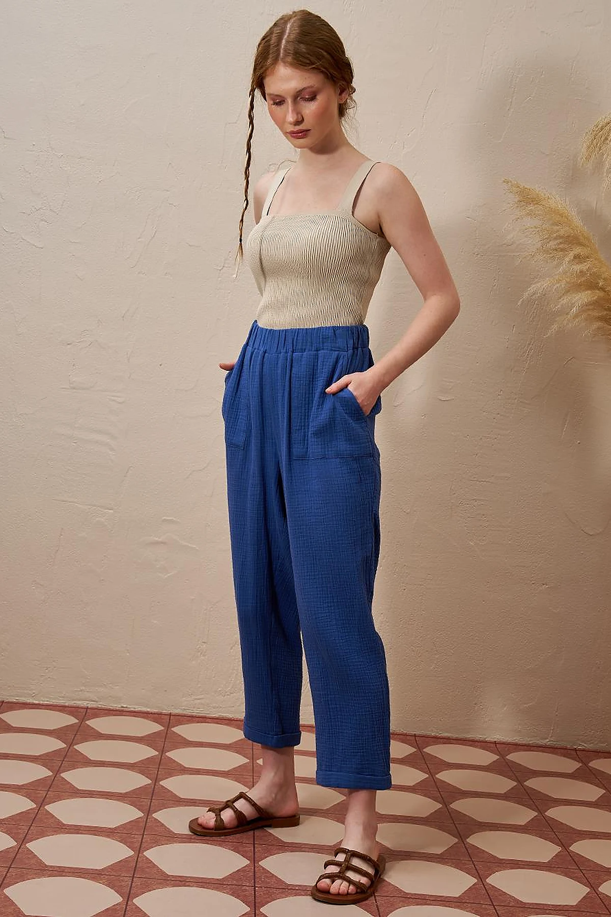 Carrot Fit Muslin Pants Indigo