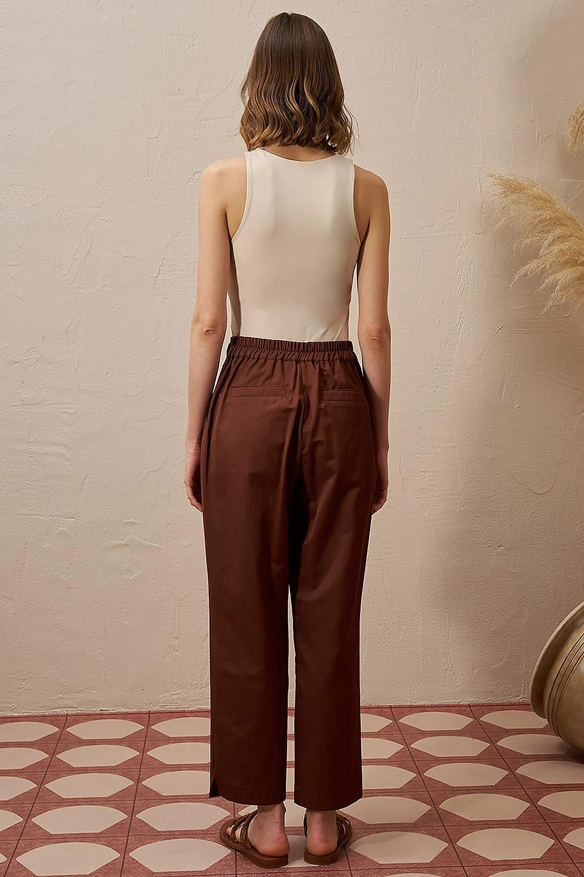 Slit-Hem Carrot Cut Pants Coffee