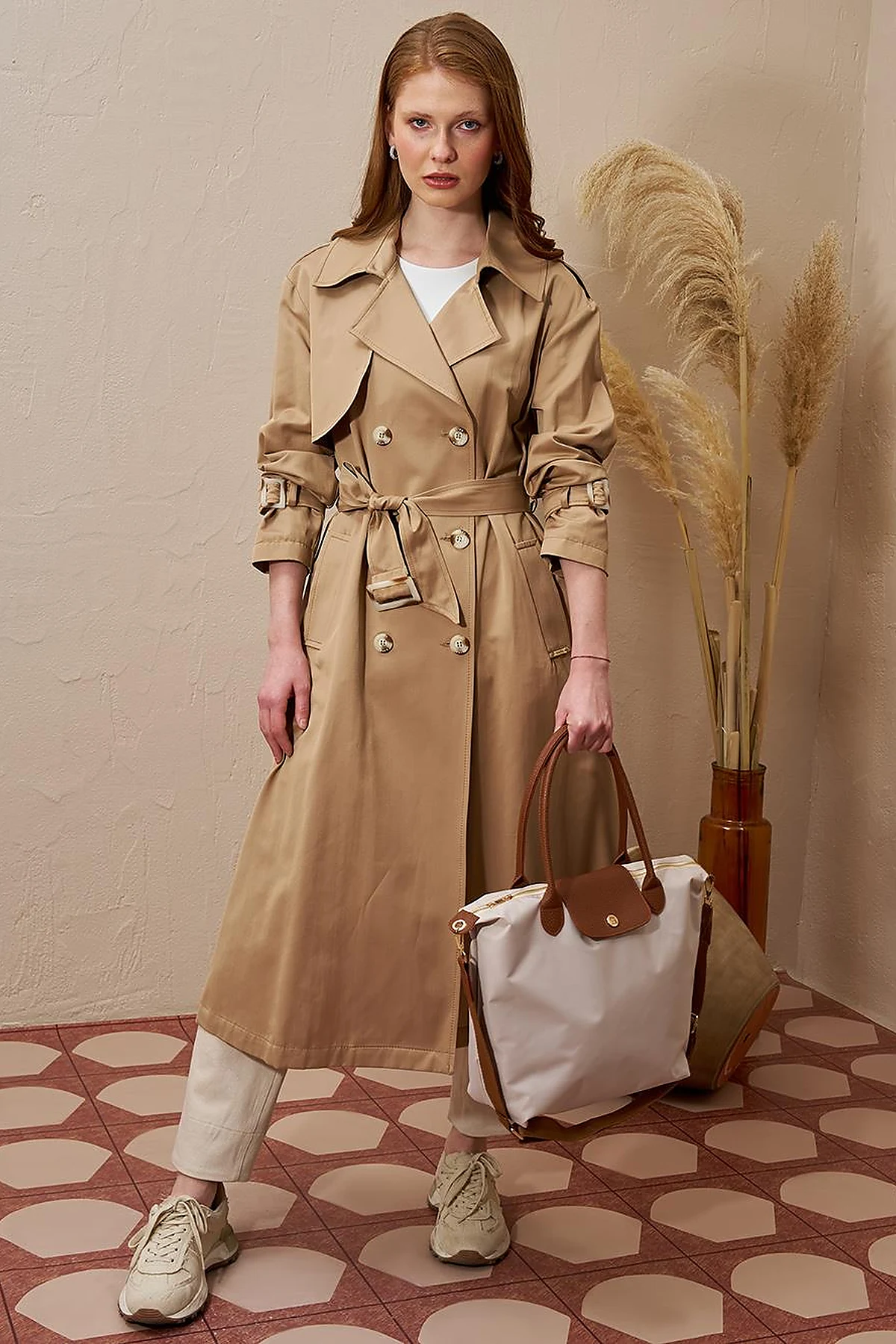 Buckle Detailed Men's Collar Trench Coat Beige