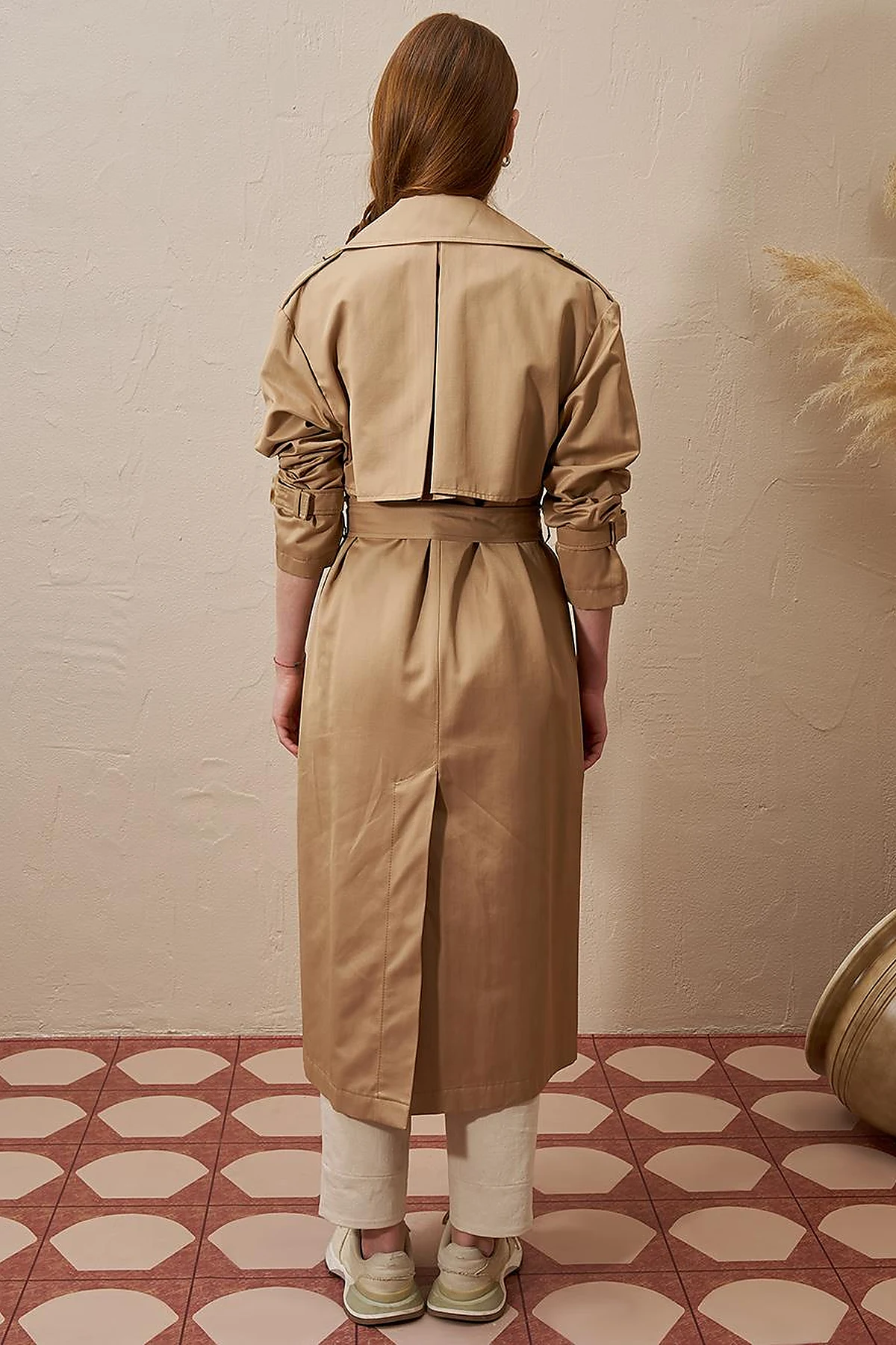 Buckle Detailed Men's Collar Trench Coat Beige