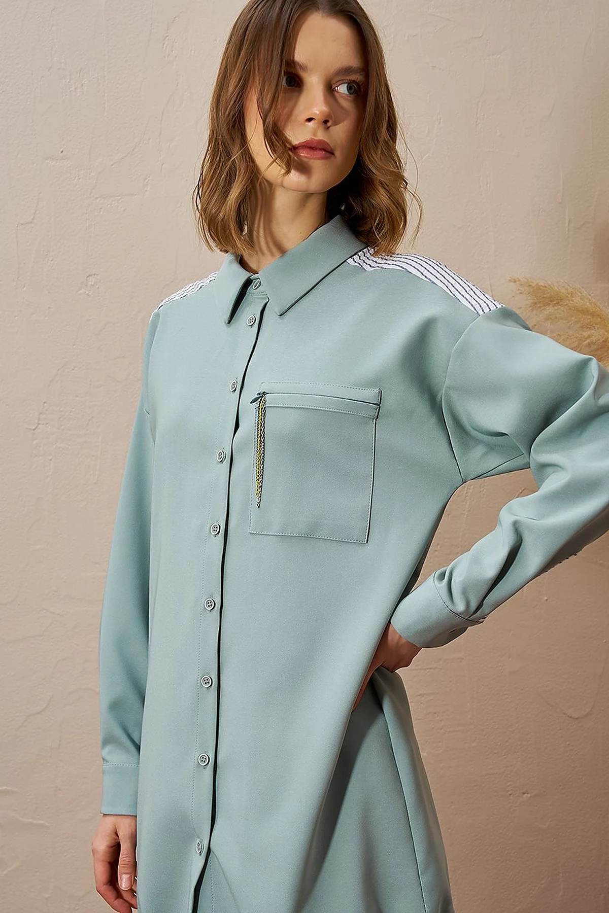 Chain Detailed Garnished Tunic Ice Green