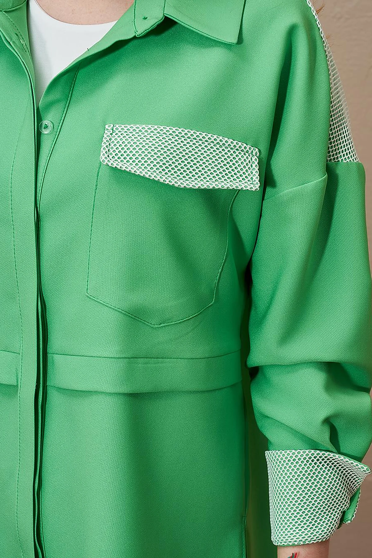 Mesh-Trimmed Wide Cuff Tunic Clover Green