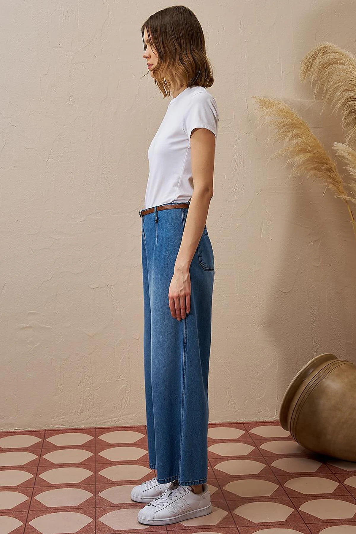 Metal Accessory Detailed Denim Pants Indigo