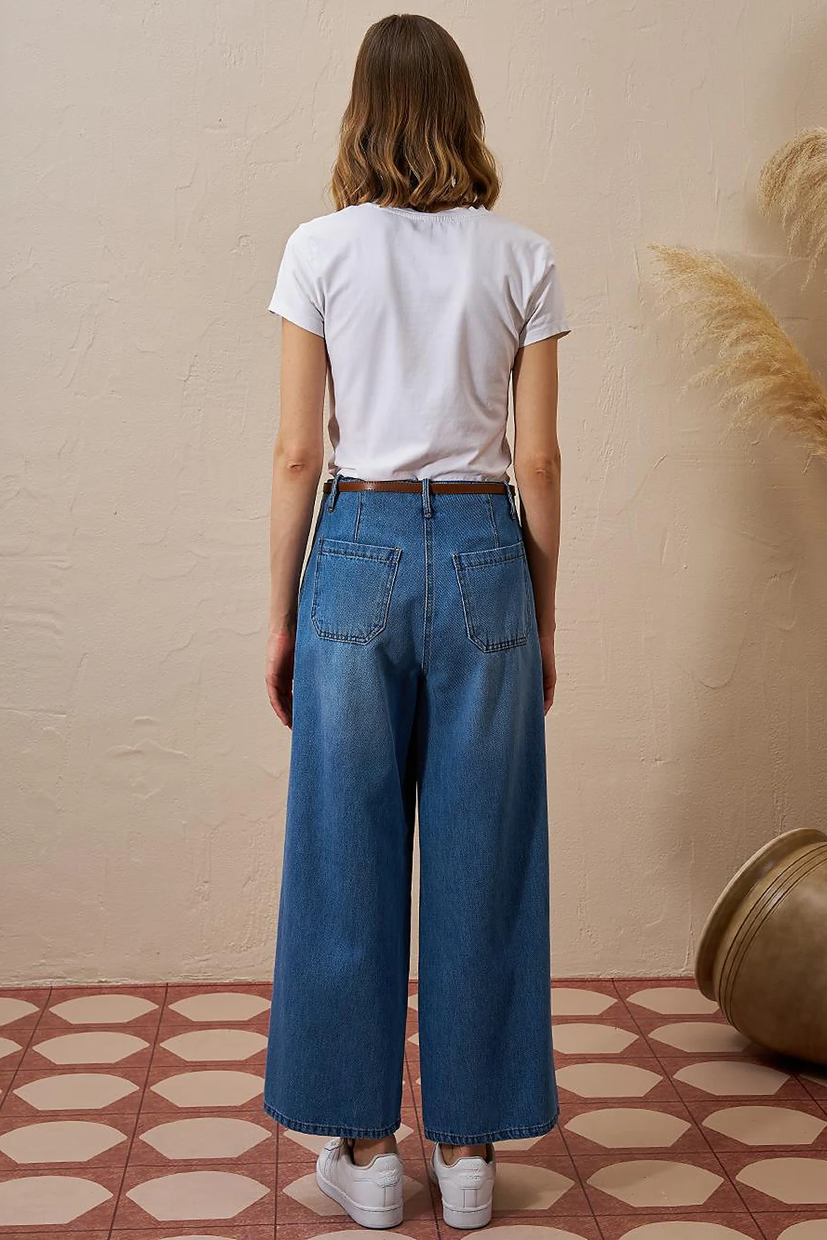 Metal Accessory Detailed Denim Pants Indigo