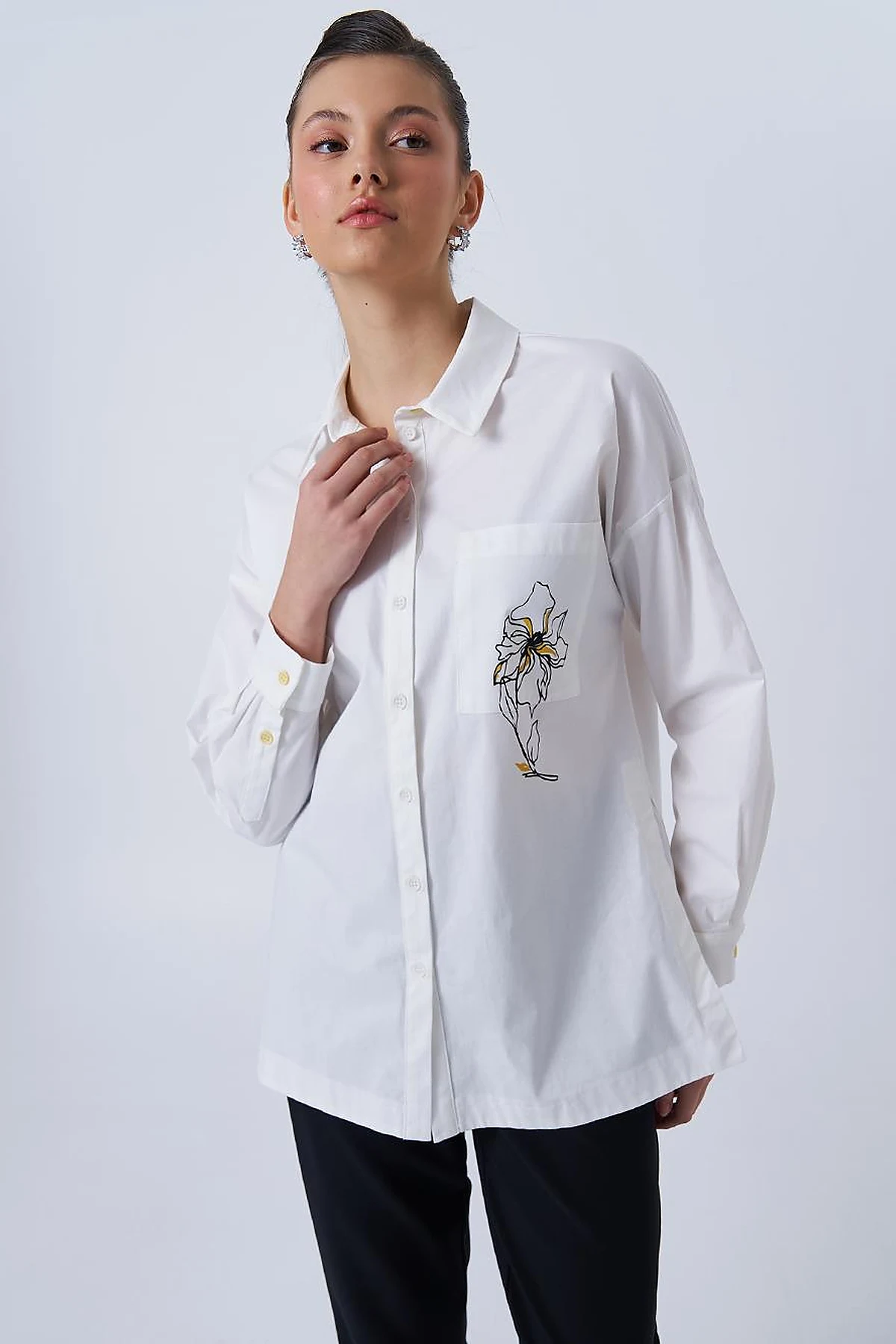 Floral Print Detail Cotton Blouse in Ecru