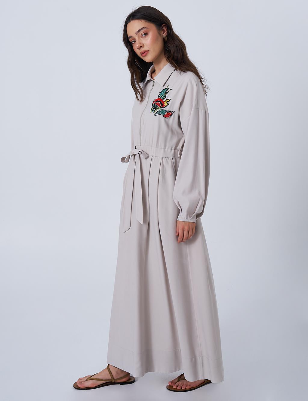 İşlemeli Rayon Elbise Taş