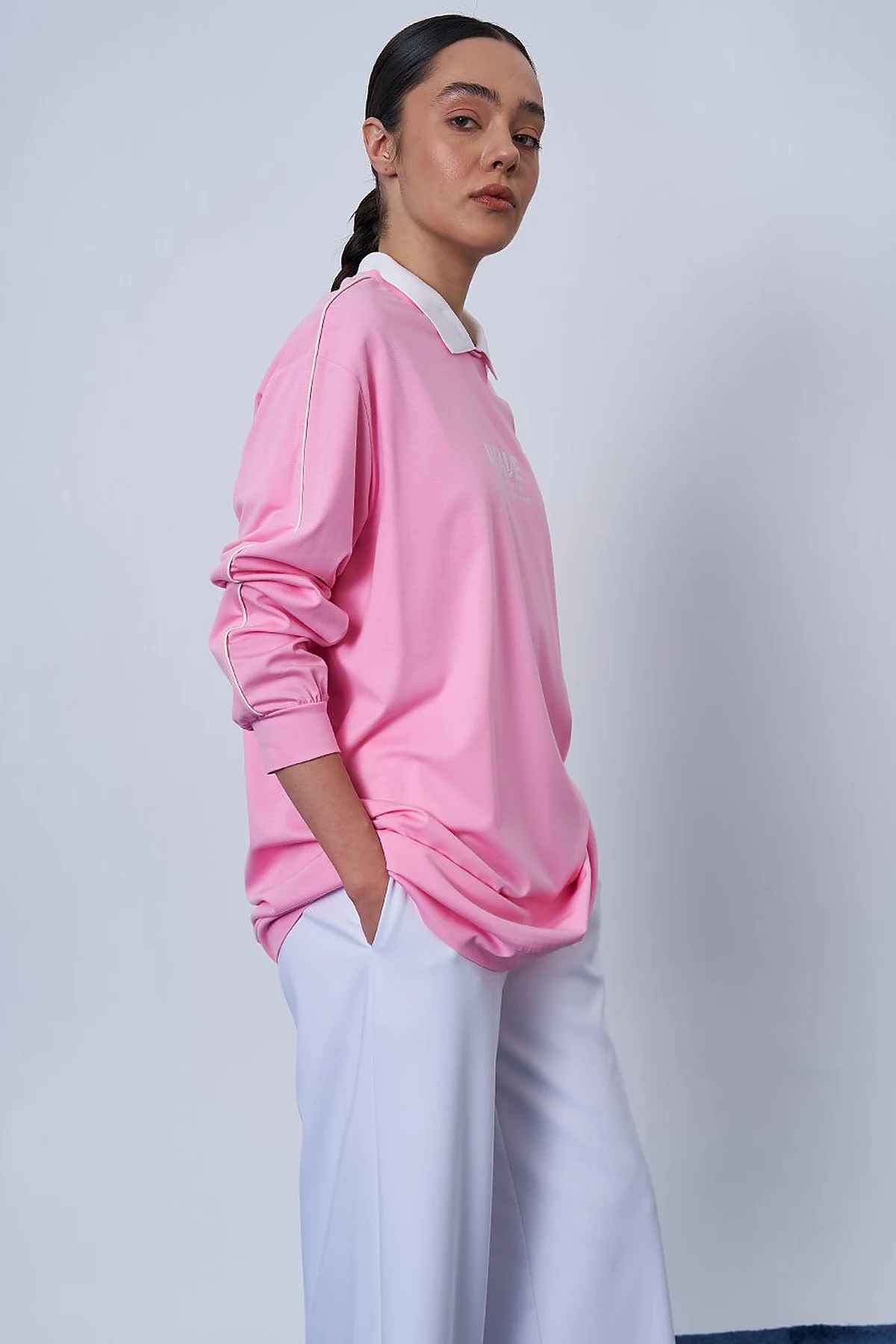 Polo Collar Printed Sweatshirt in Candy Pink
