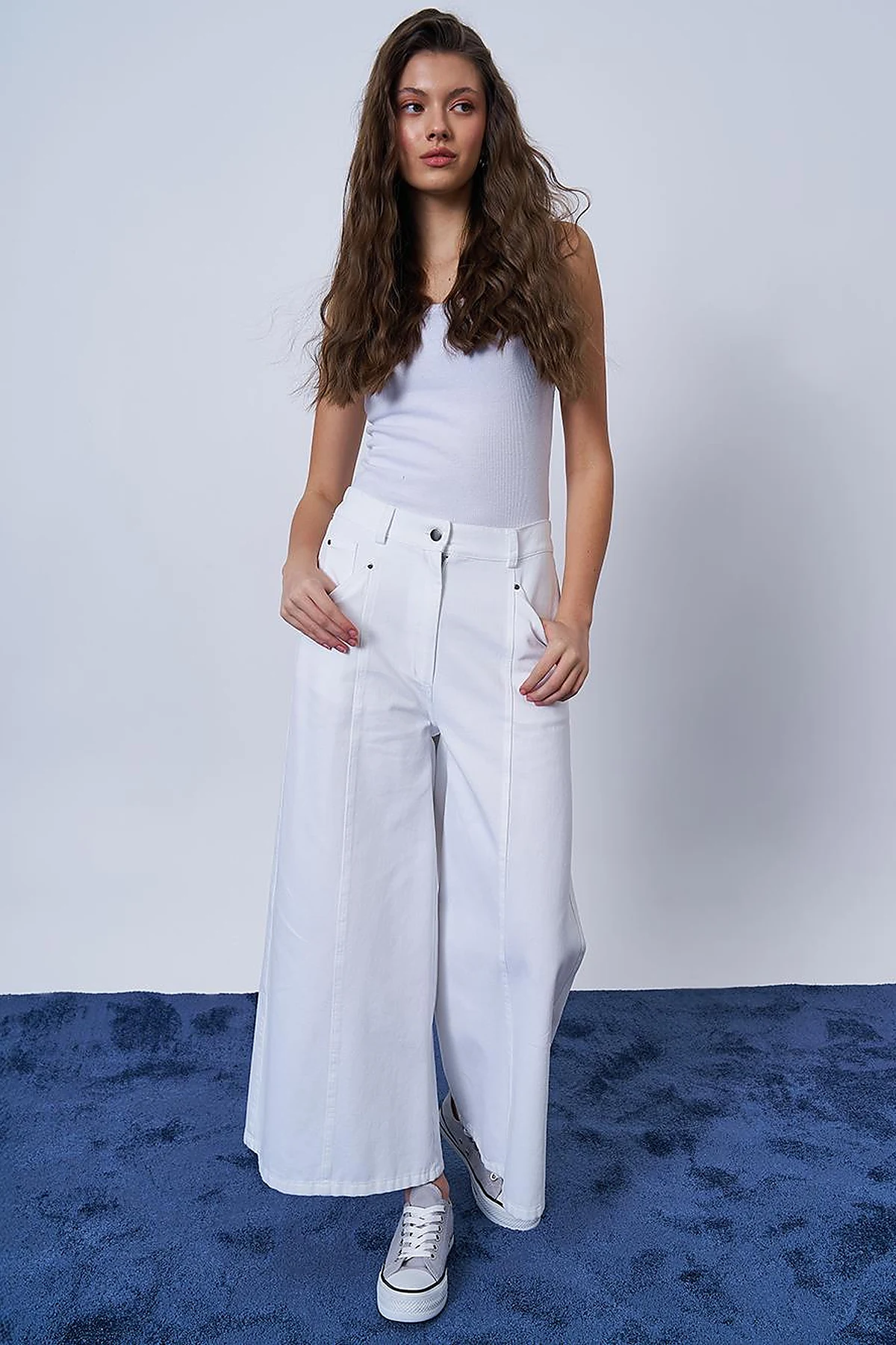 Marine Fit Denim Pants with Panel Stitching Optical White