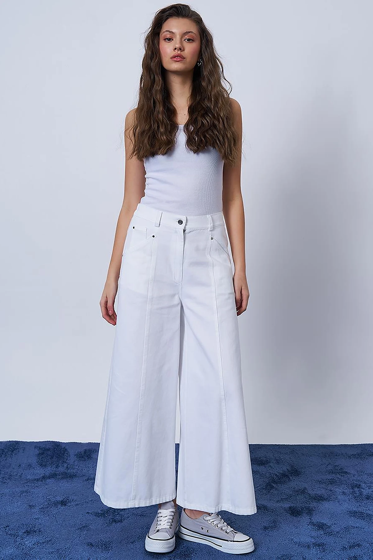 Marine Fit Denim Pants with Panel Stitching Optical White