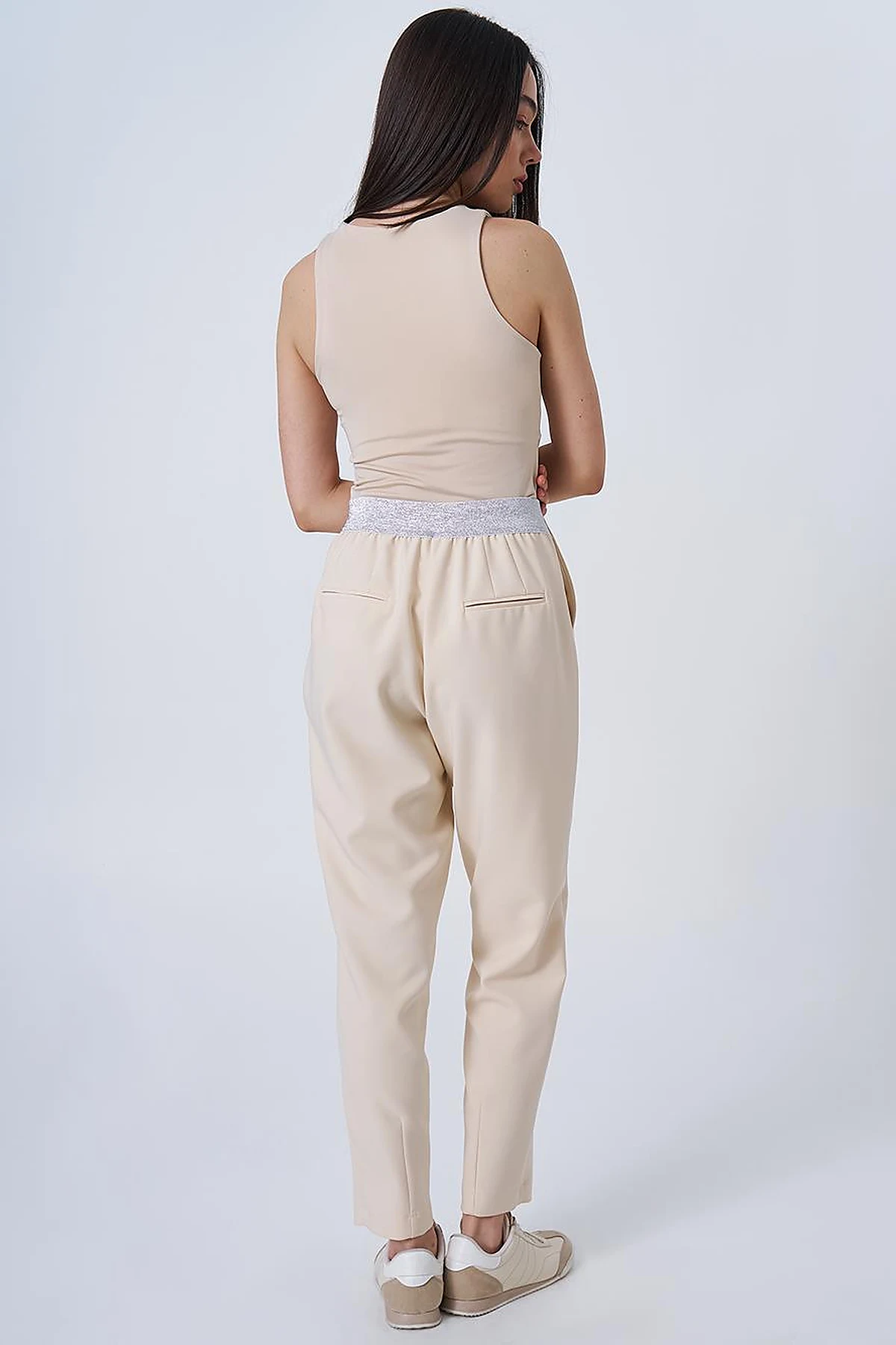  Pleated High-Waist Pants Cream