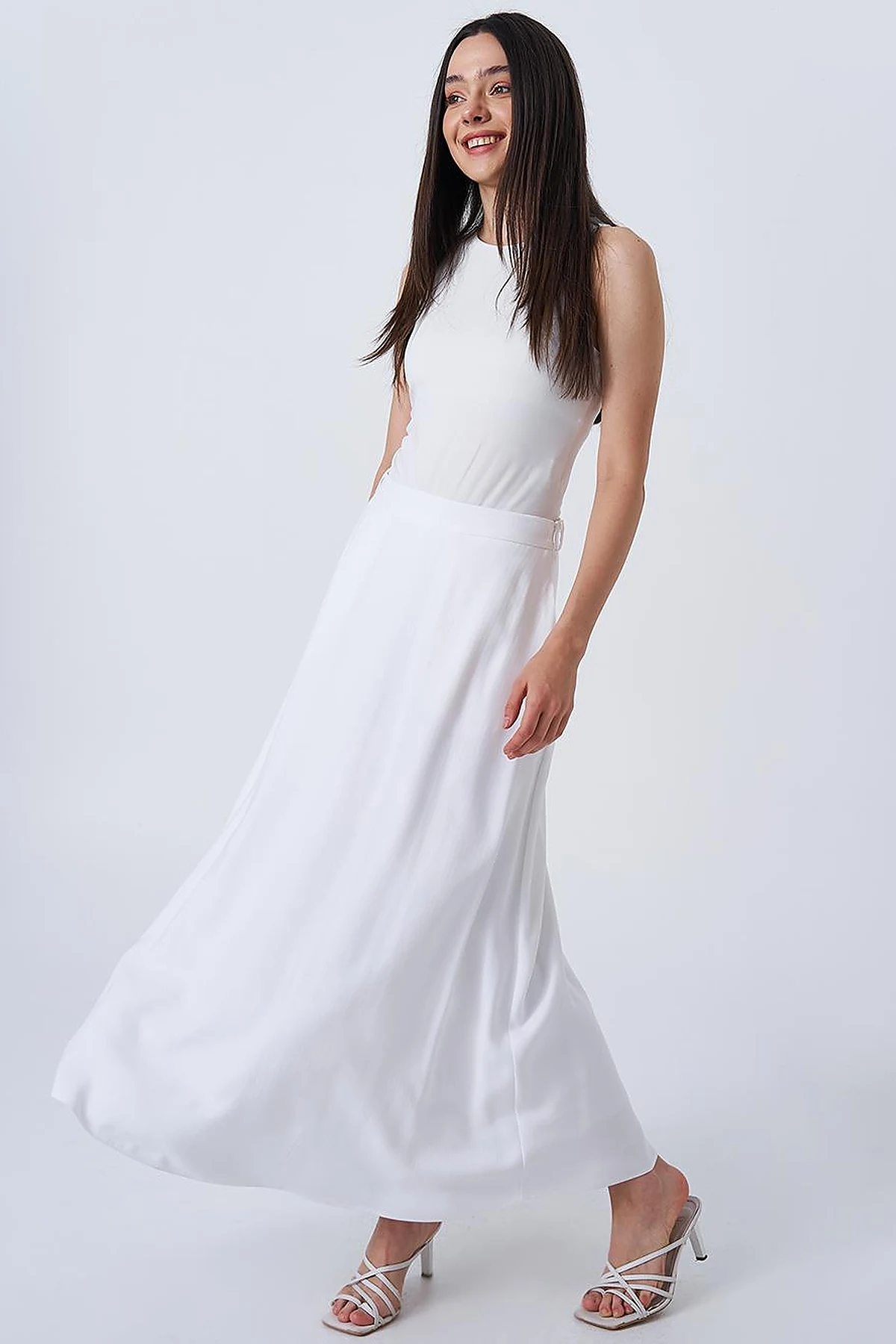 High-Waisted Flared Skirt Ecru