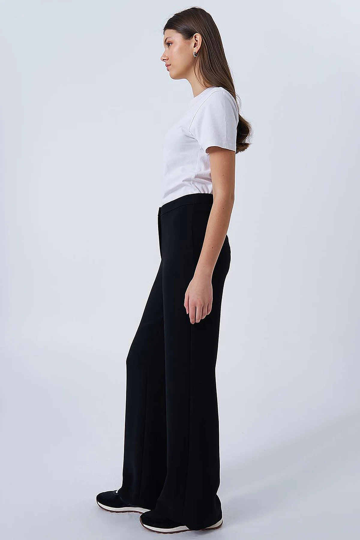 High-Waisted Crepe Pants Black