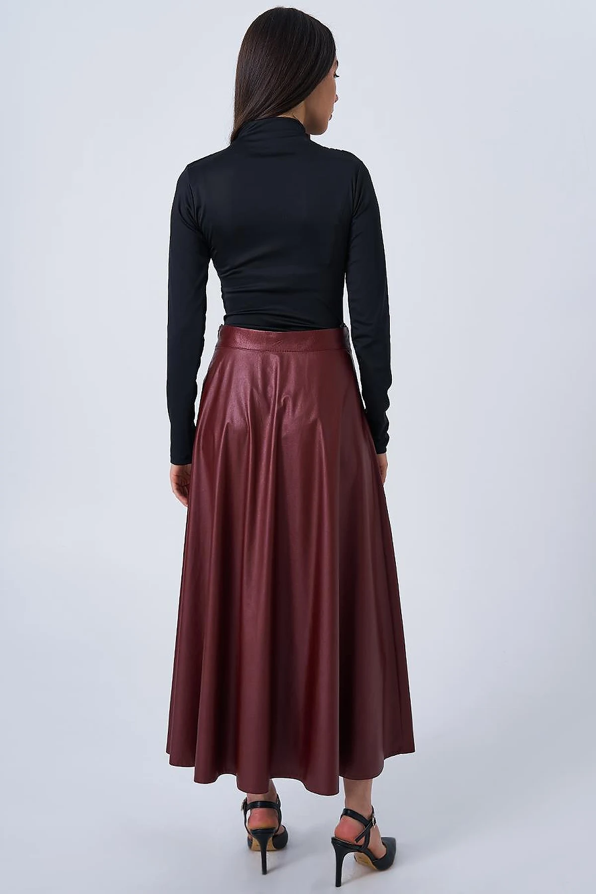 Shiny Flared Skirt Burgundy