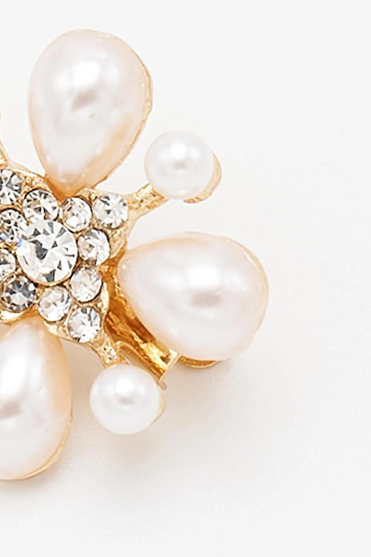 Floral Pearl-Embellished Brooch - Gold