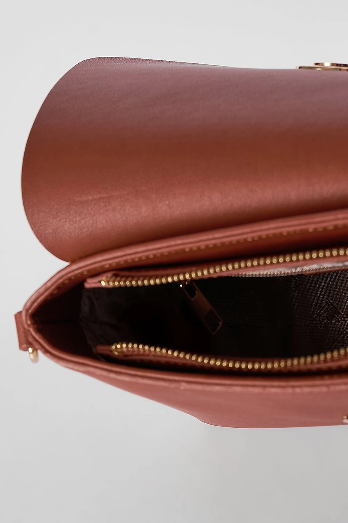 Flap Baguette Bag Tan