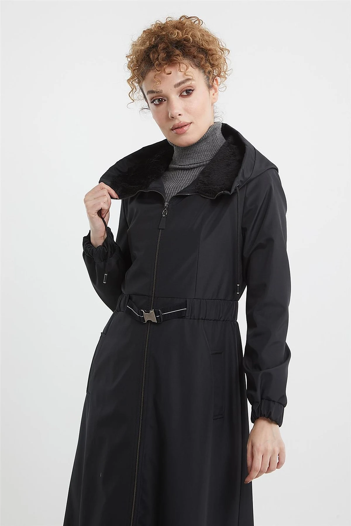 Plush Detailed Overcoat in Black