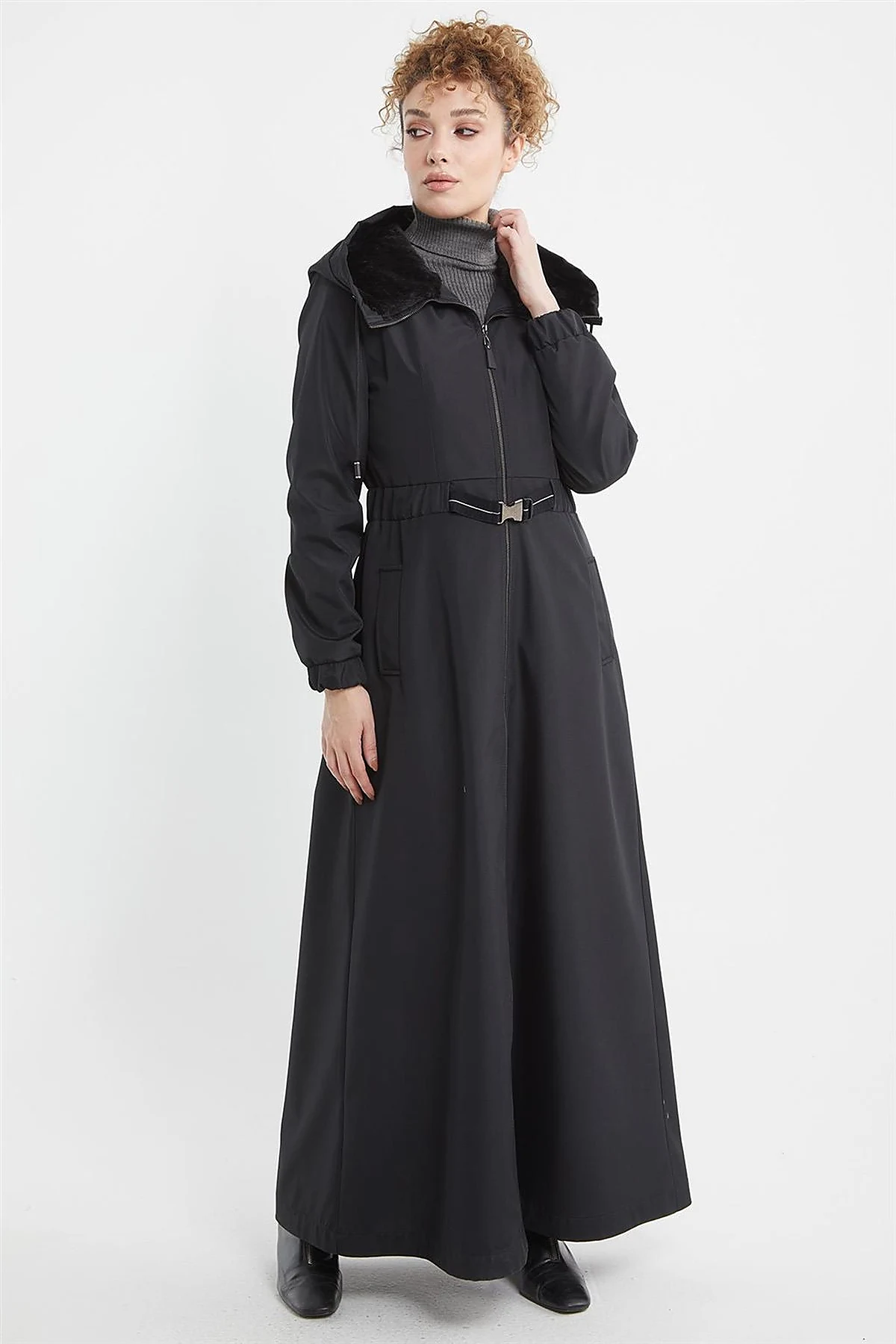 Plush Detailed Overcoat in Black