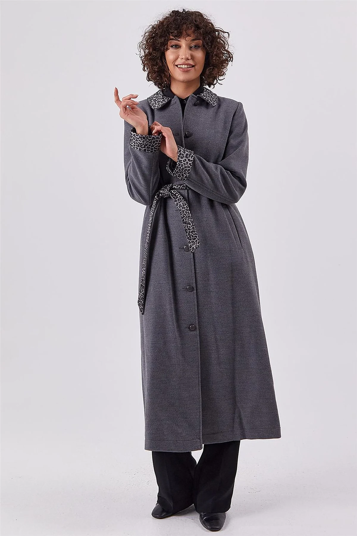 Leopard Detailed Coat Gray