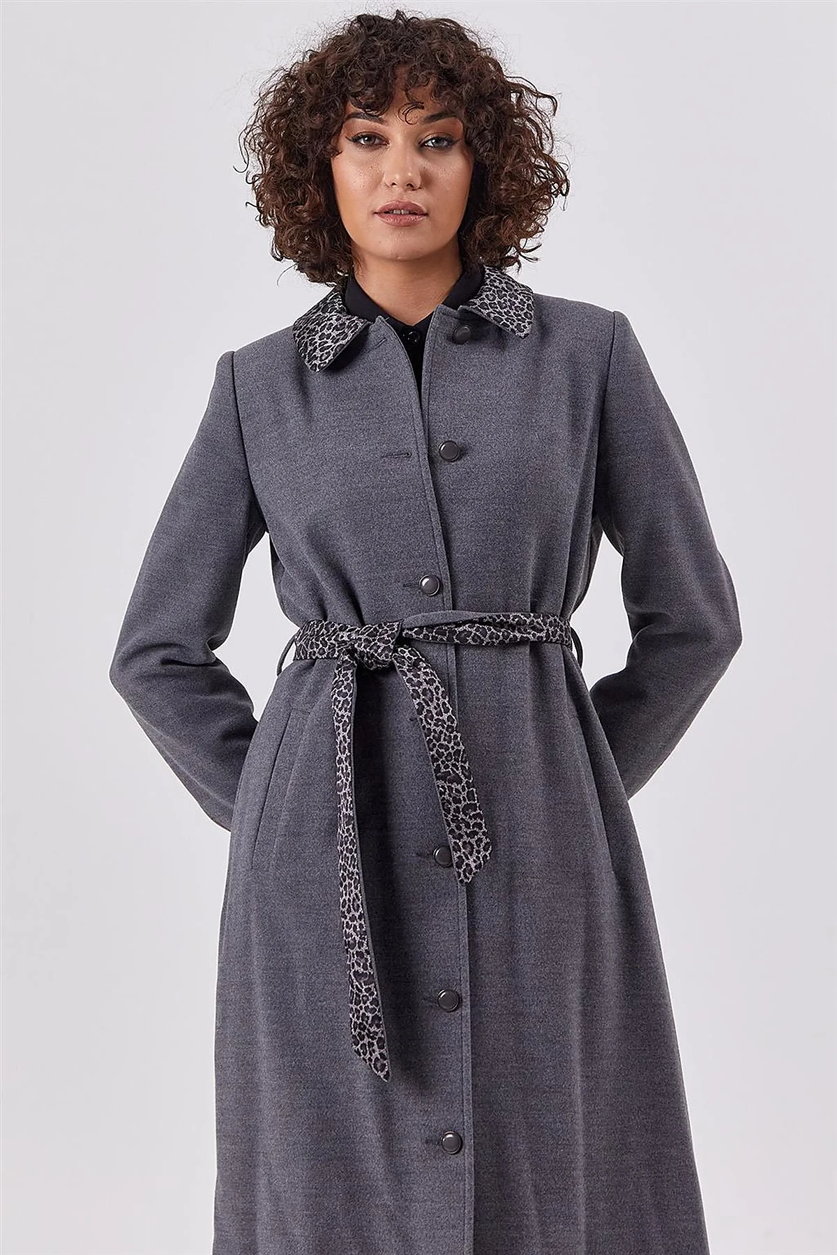 Leopard Detailed Coat Gray