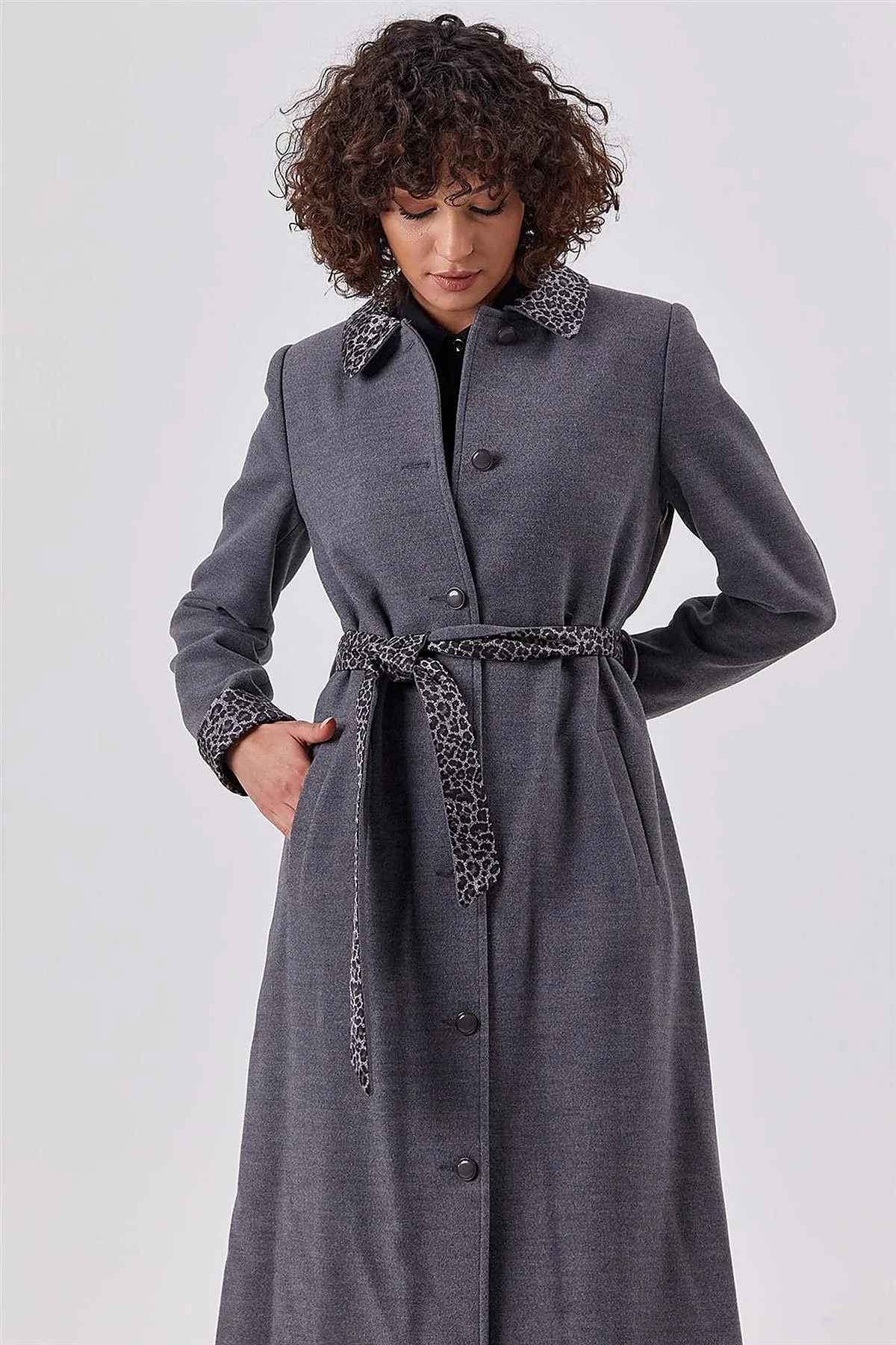 Leopard Detailed Coat Gray