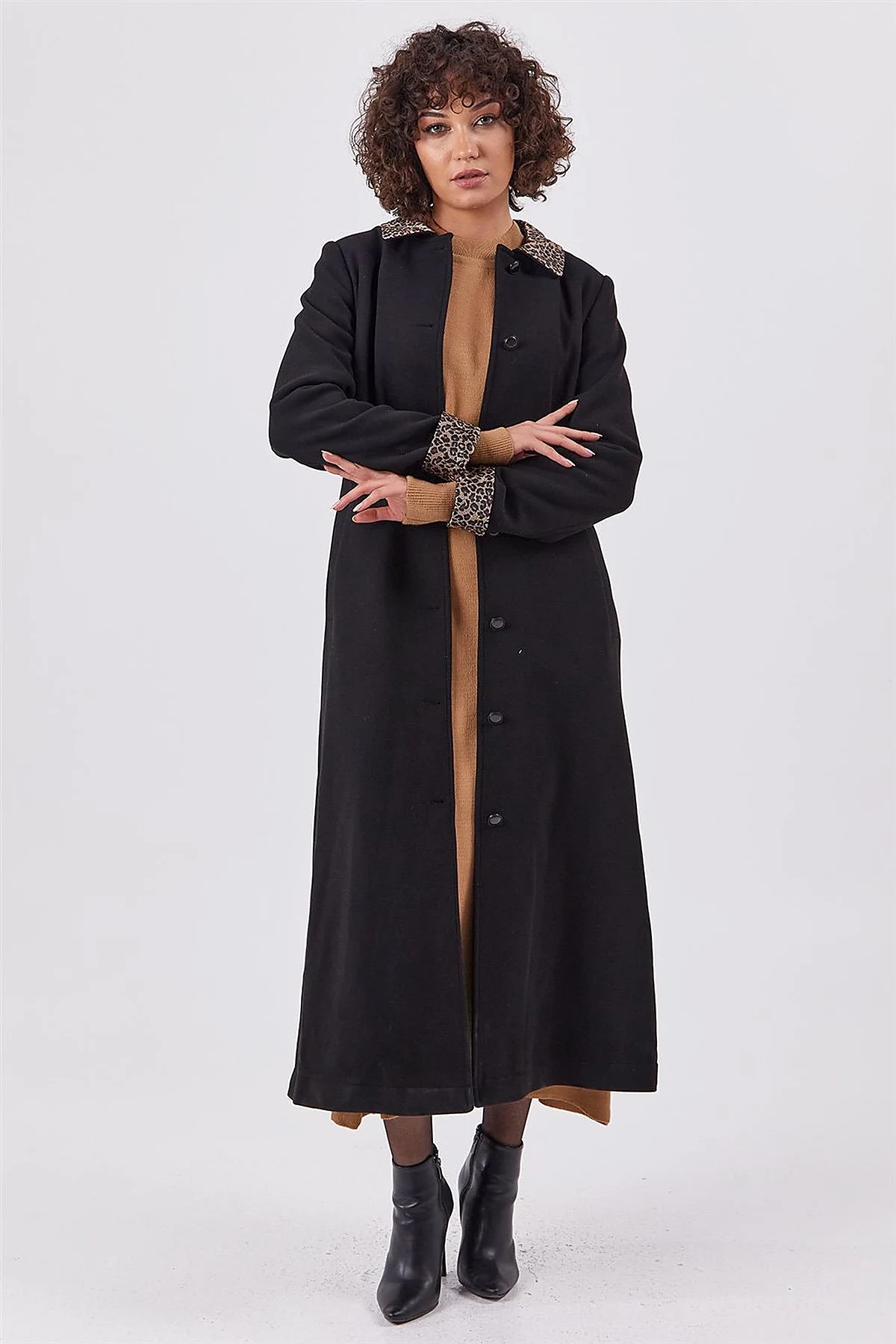 Leopard Detailed Coat Black