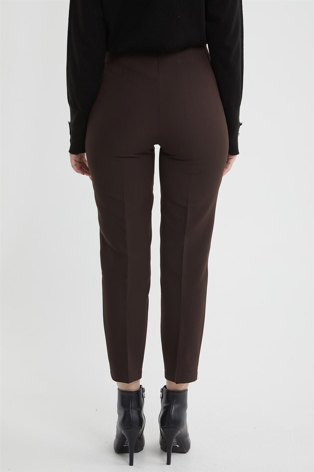 Ironed Crease Skinny Pants Brown