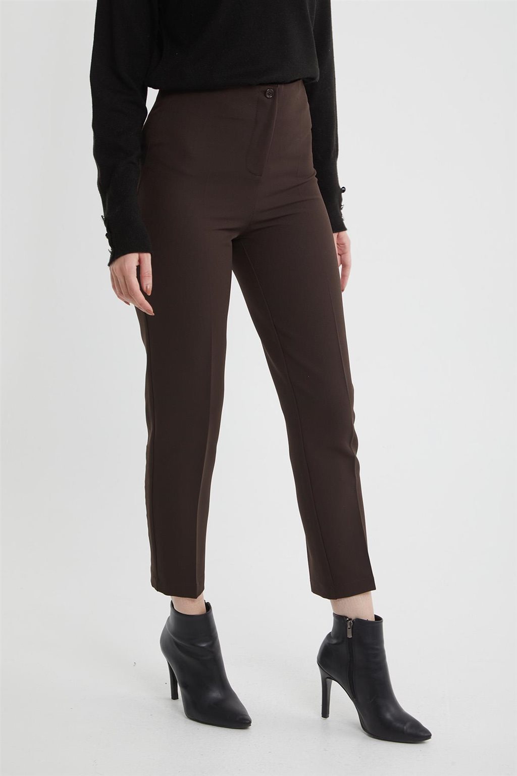 Ironed Crease Skinny Pants Brown