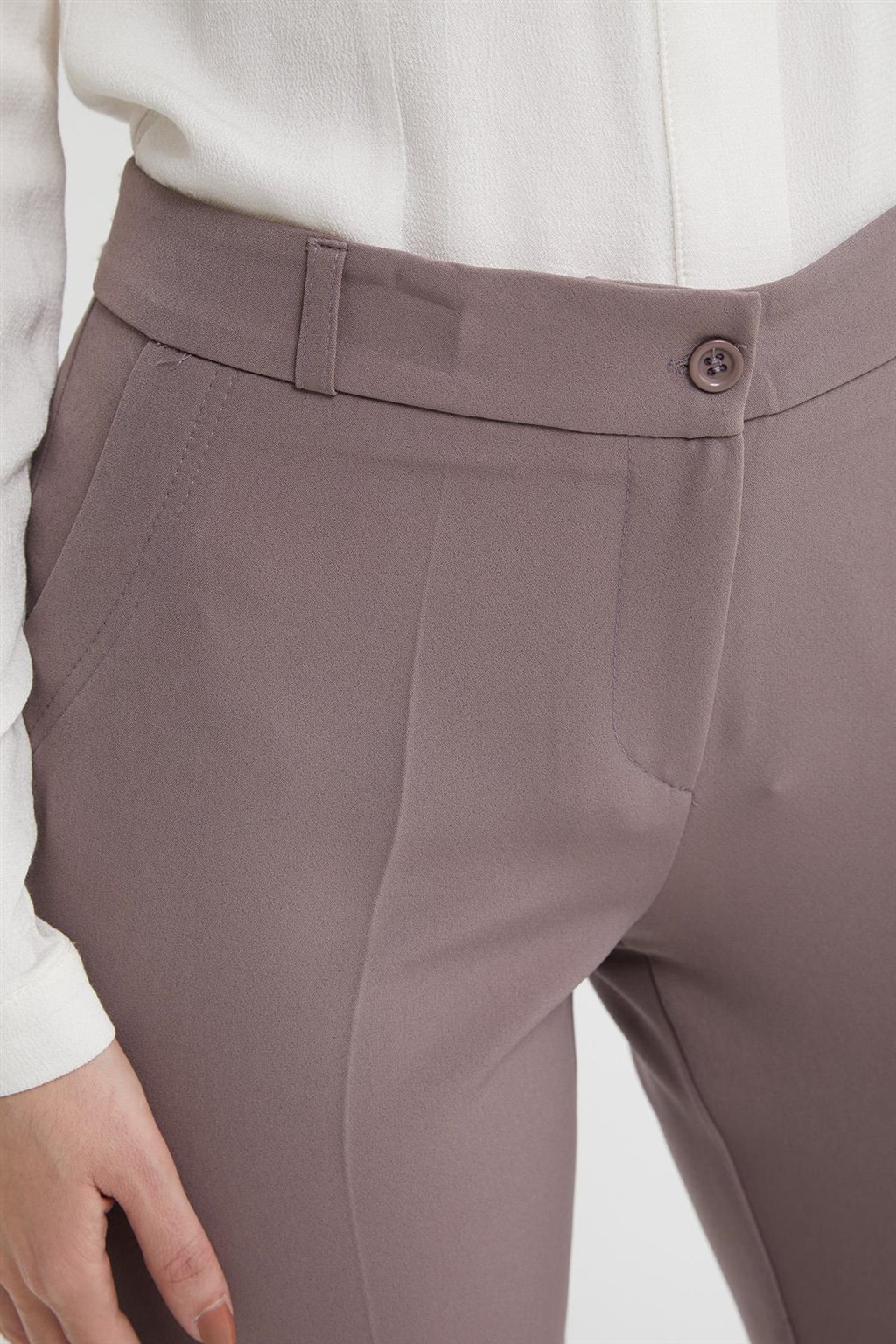 High-Waisted Skinny Pants Taupe