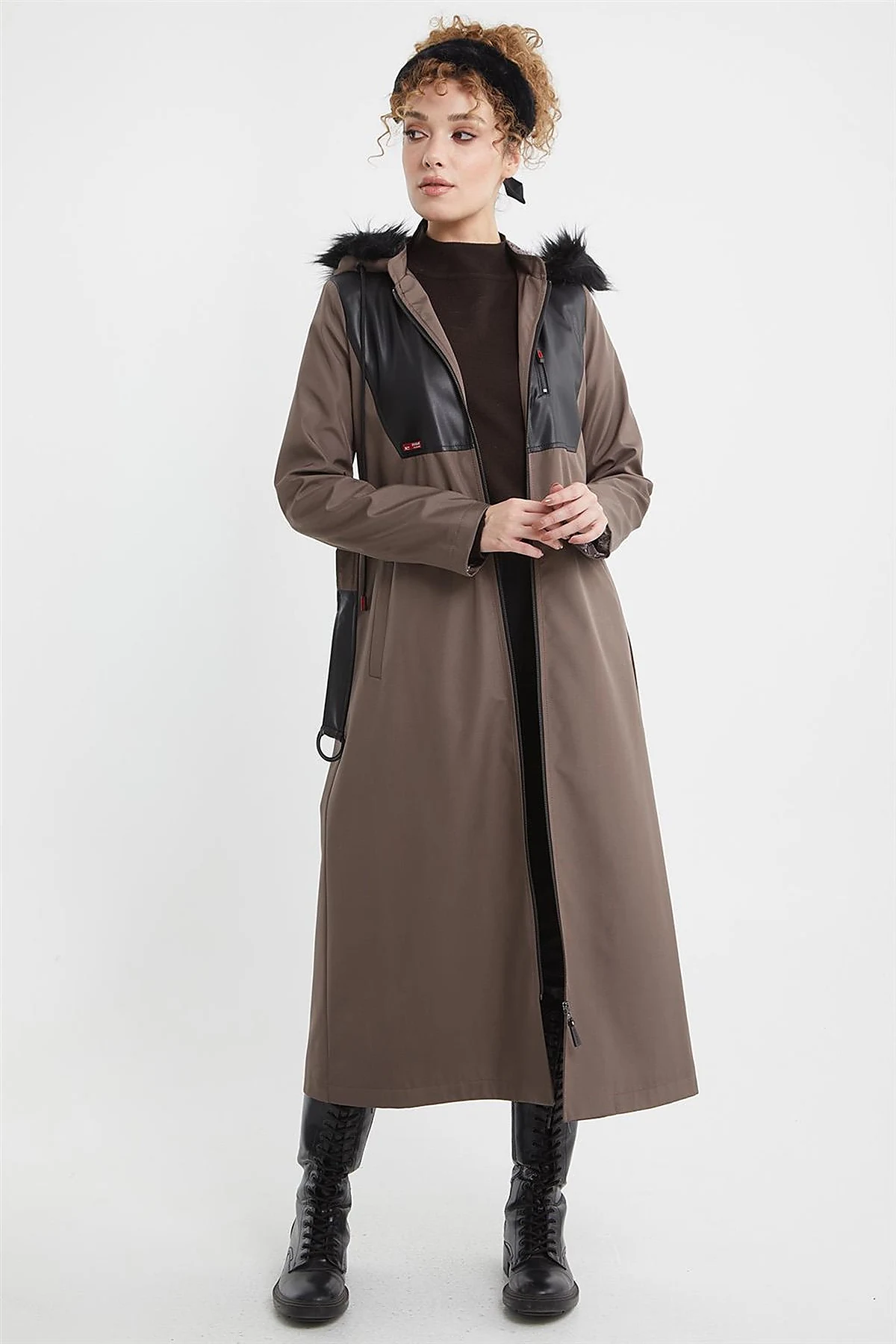Leather-Trimmed Hooded Coat Mink 