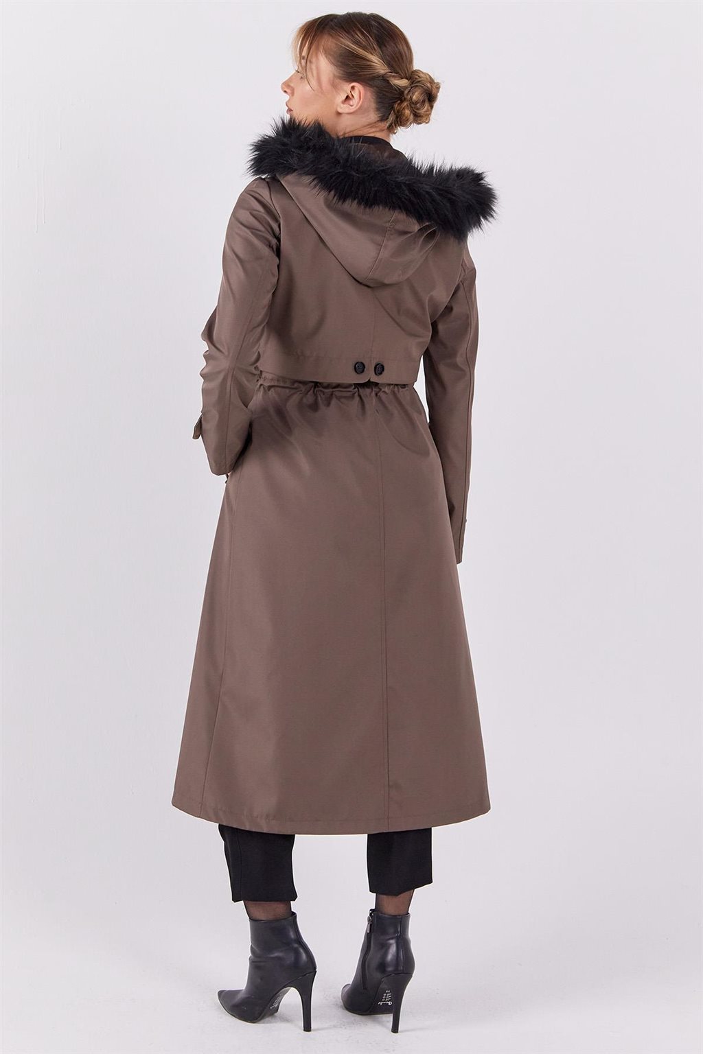 Beli Bağcıklı Parka Vizon 