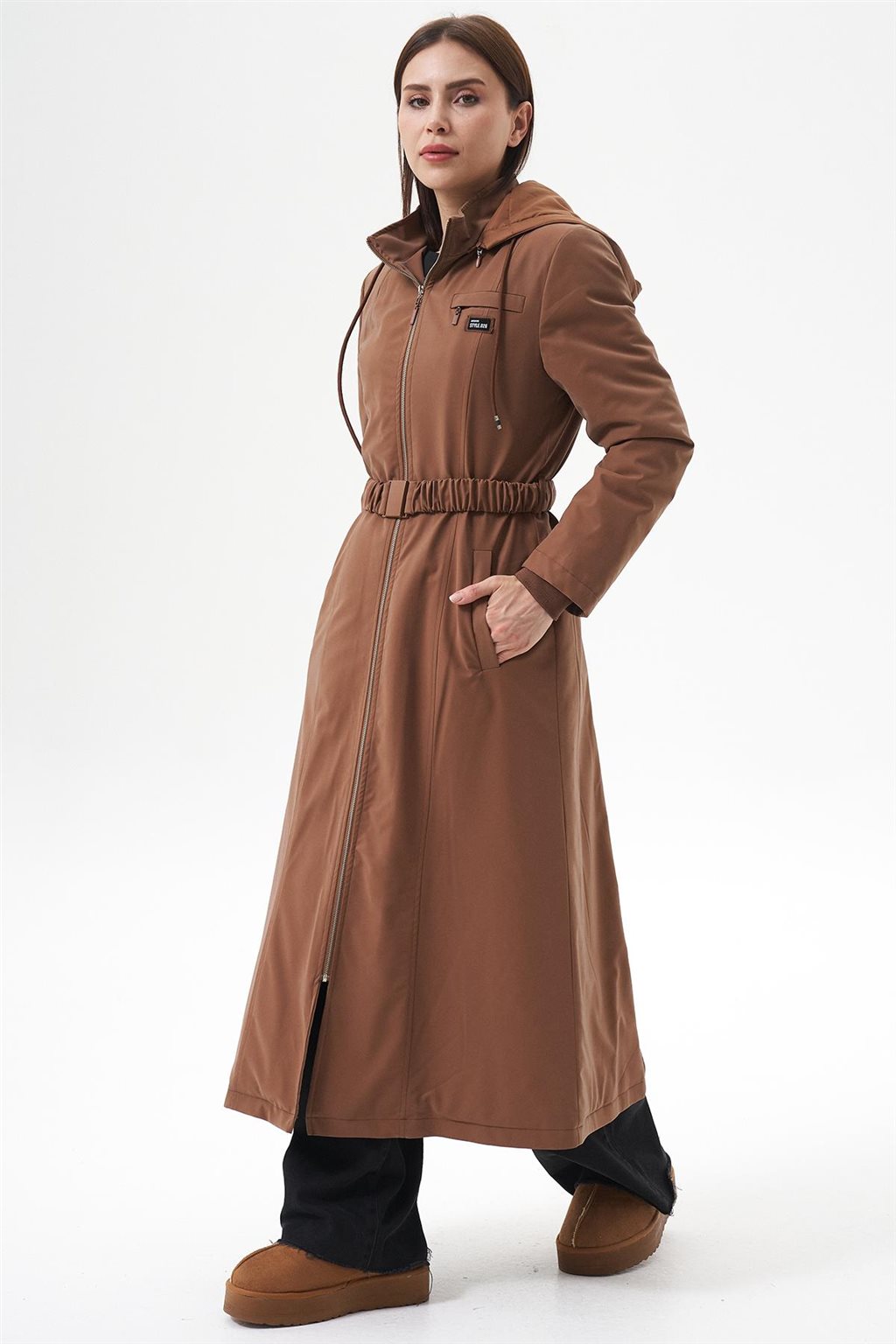 Lastik Kemerli Dik Yaka Parka Camel 