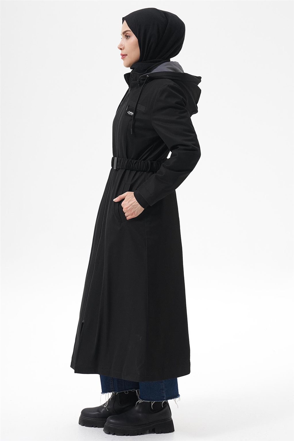 Lastik Kemerli Dik Yaka Parka Siyah 