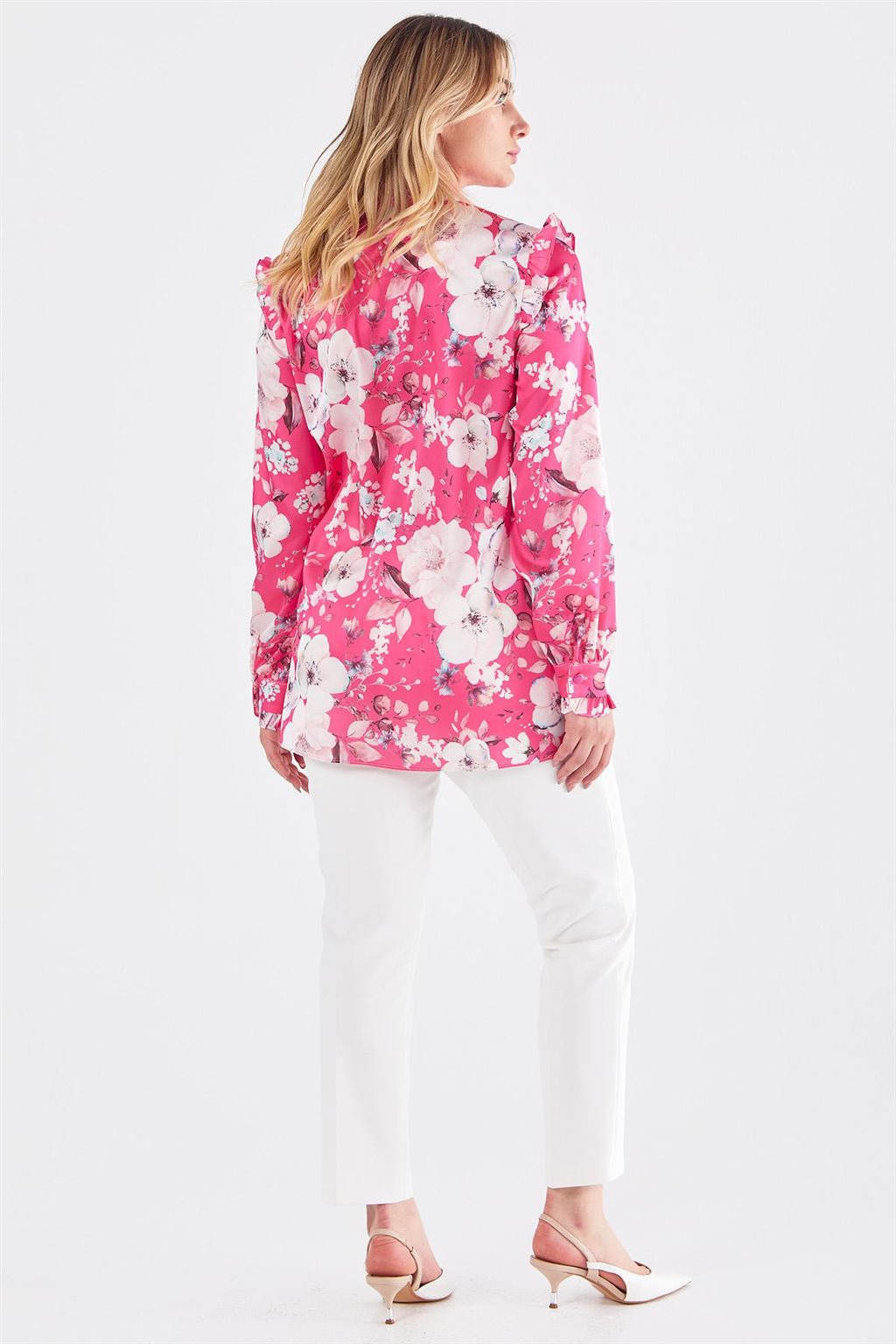 Yakası Fırfırlı Floral Desenli Bluz Fuşya