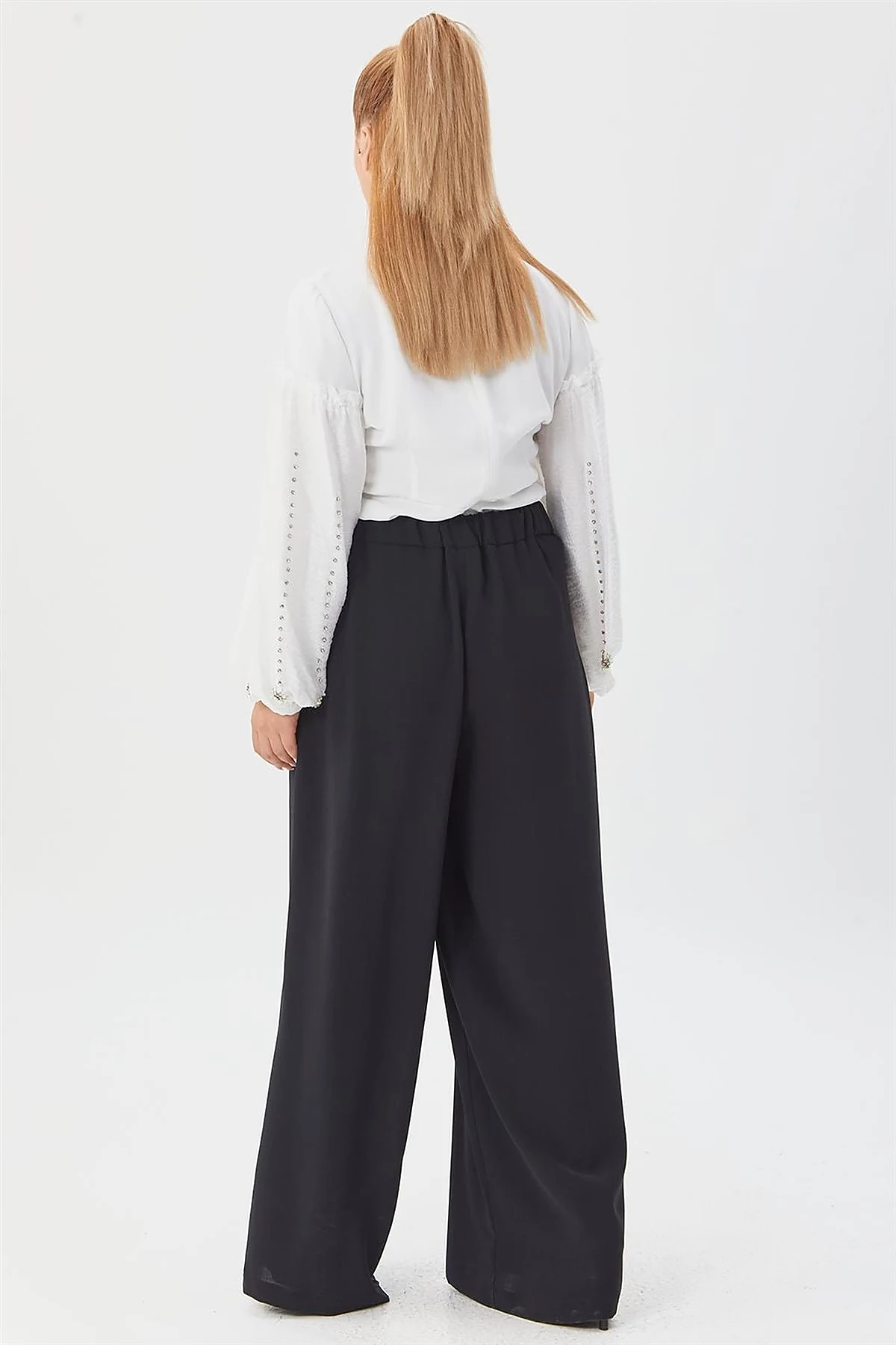 Pleated Wide-Leg Pants Black