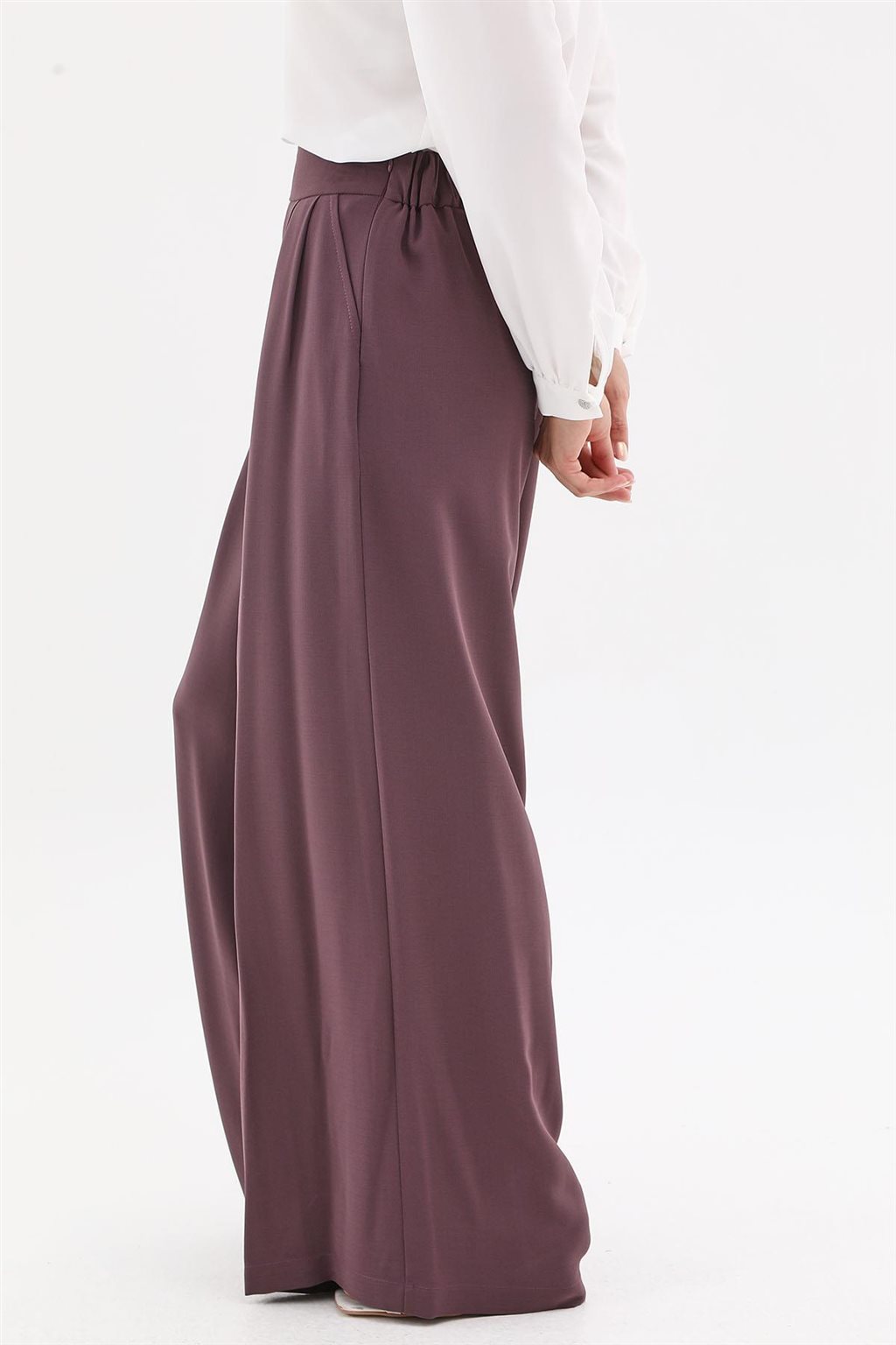 Pleated Wide-Leg Pants Plum 