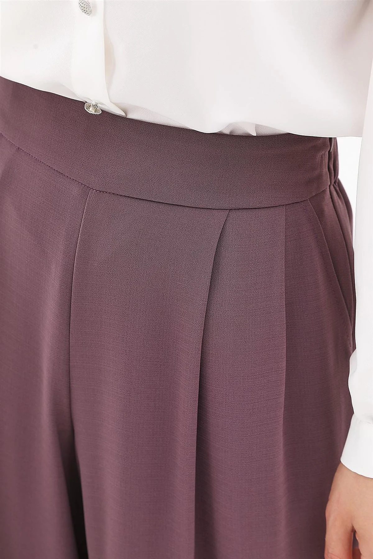 Pleated Wide-Leg Pants Plum 