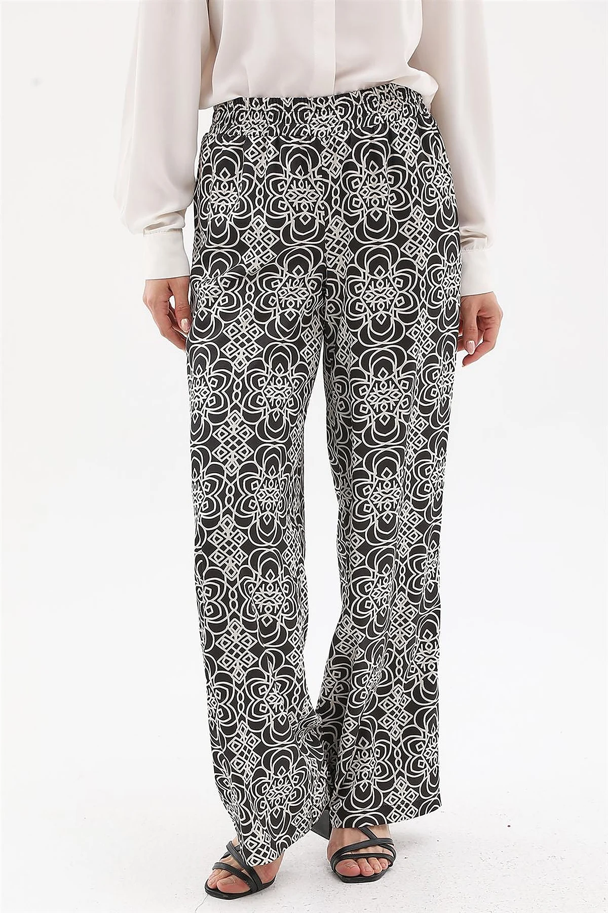 Elastic Waist Patterned Pants Black
