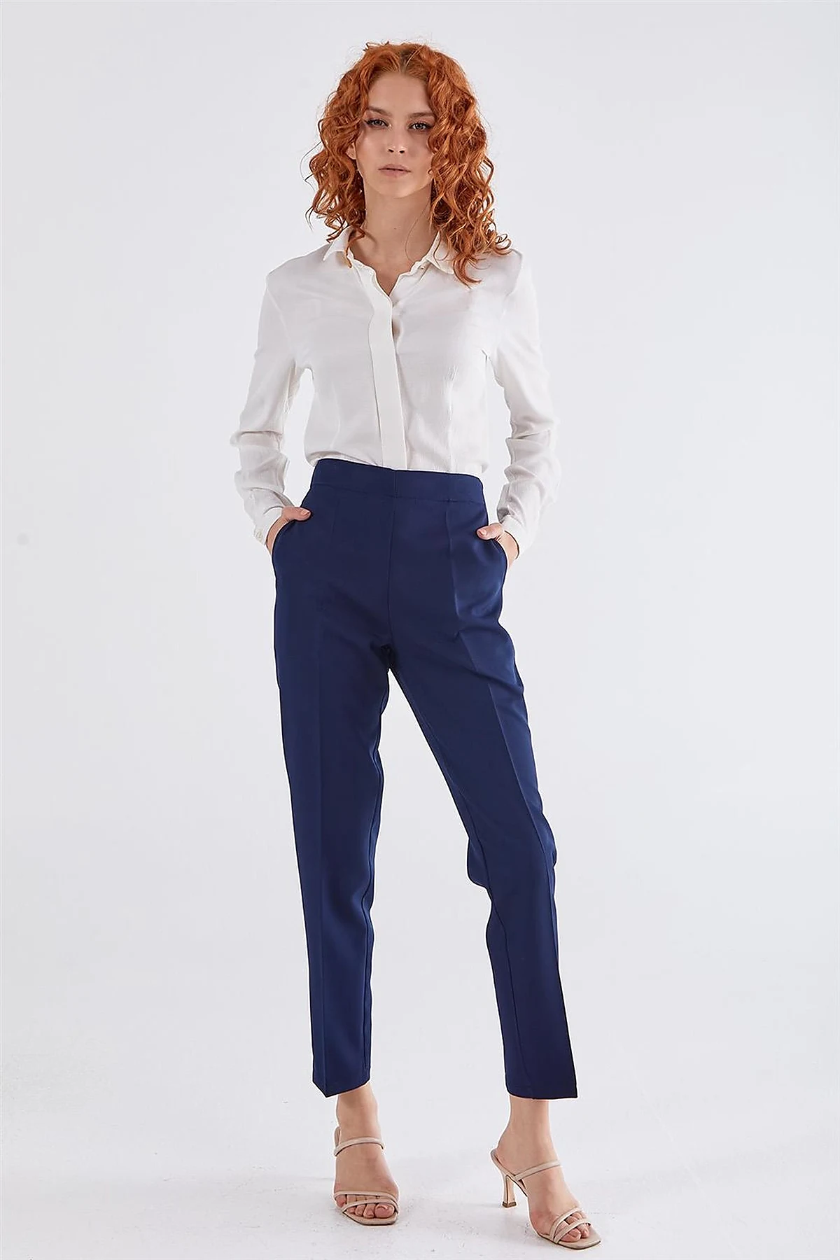 Pocketed Cigarette Pants Navy