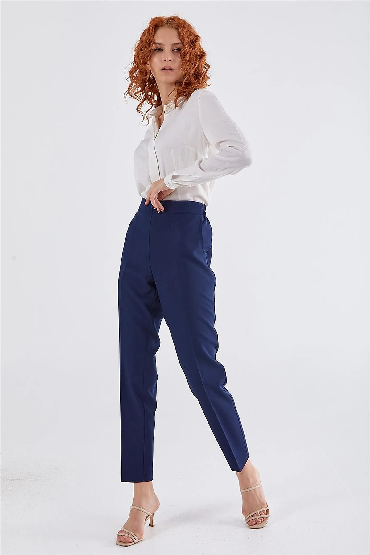 Pocketed Cigarette Pants Navy